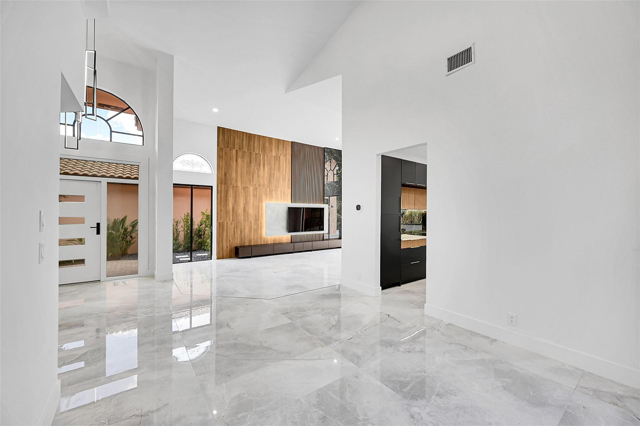 6488 Via Rosa, Boca Raton FL 33433