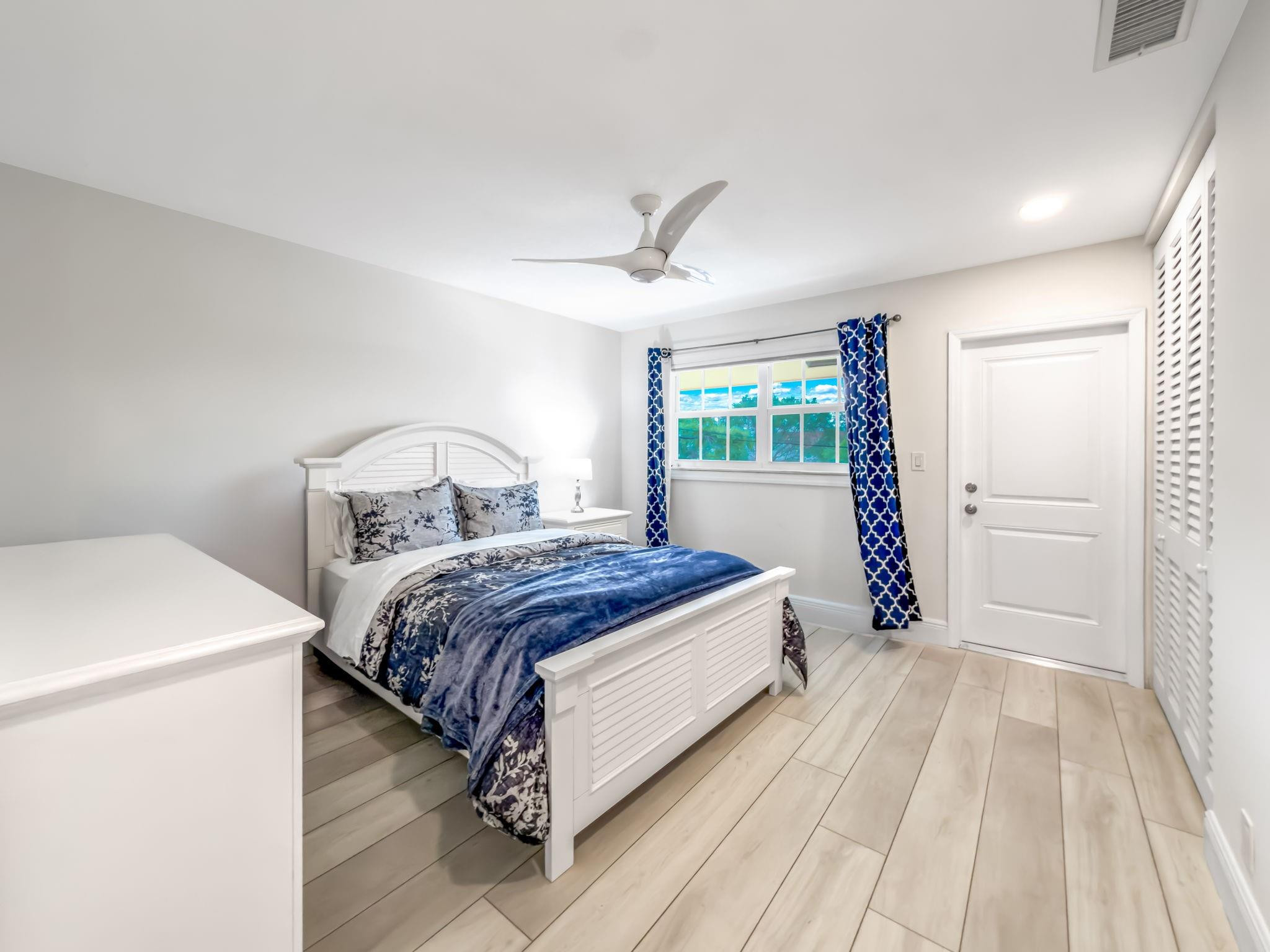 2301 NE 36th #202, Lighthouse Point FL 33064