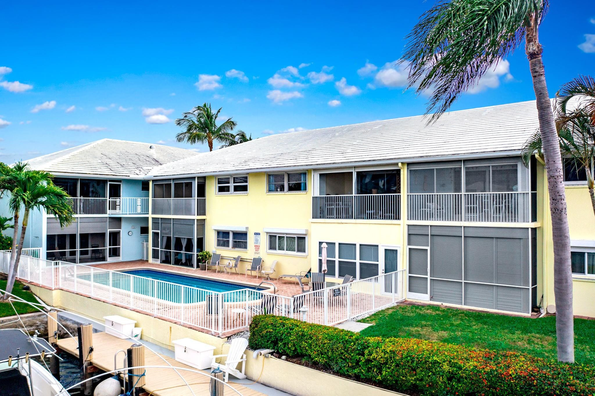 2301 NE 36th #202, Lighthouse Point FL 33064