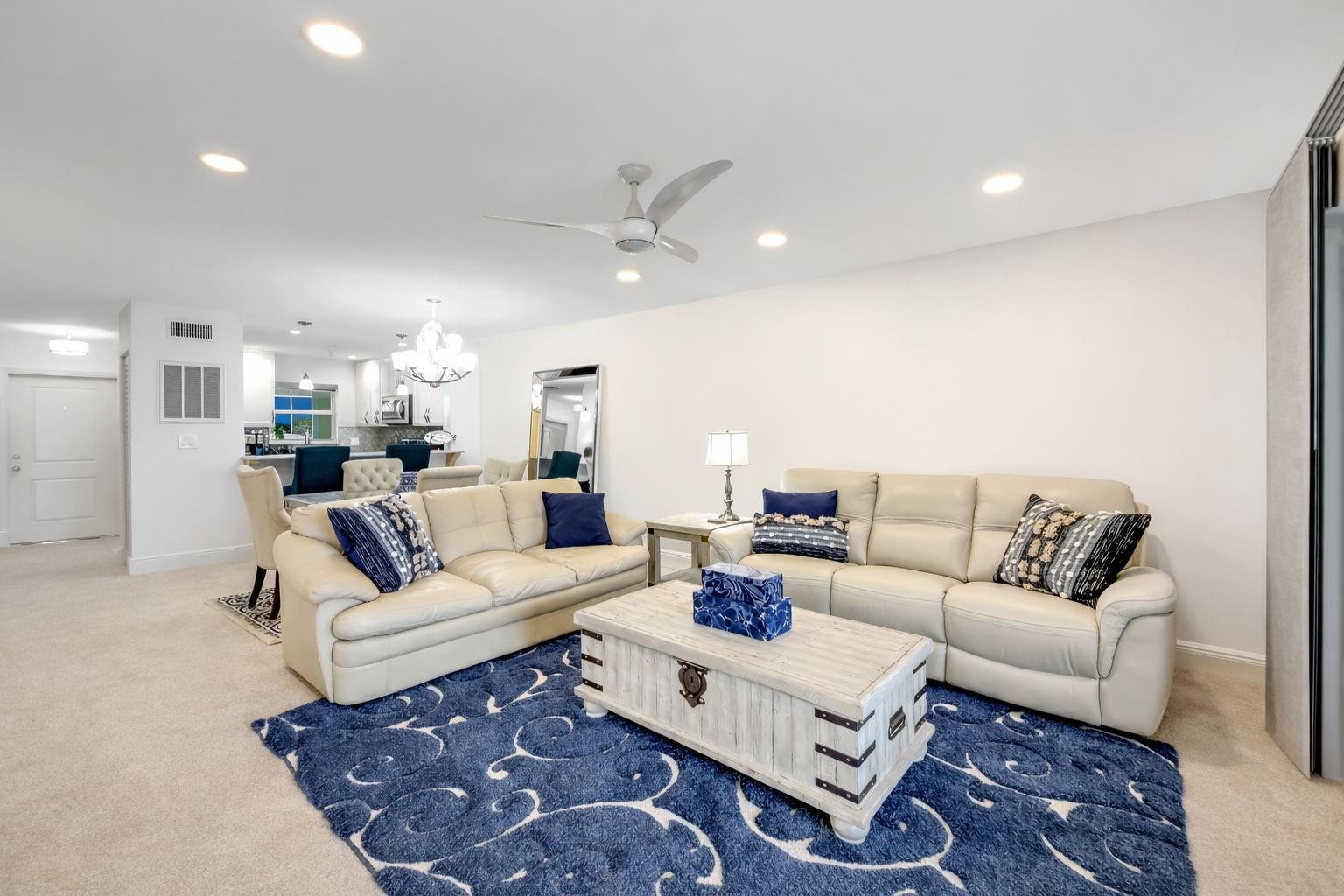 2301 NE 36th #202, Lighthouse Point FL 33064