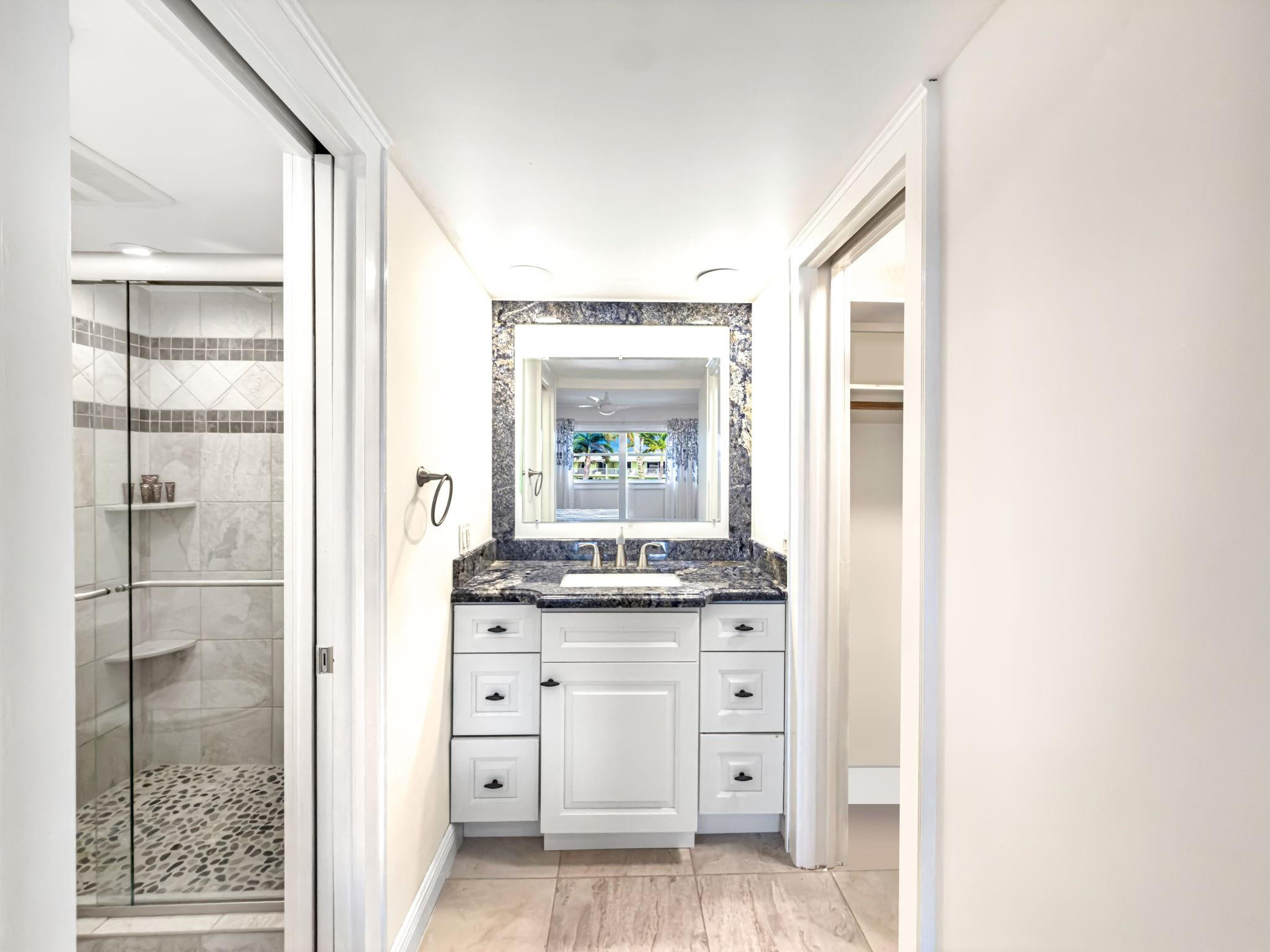 2301 NE 36th #202, Lighthouse Point FL 33064