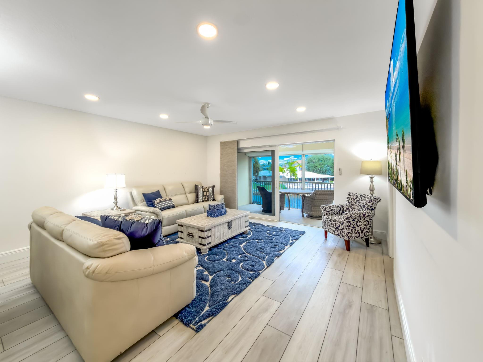 2301 NE 36th #202, Lighthouse Point FL 33064