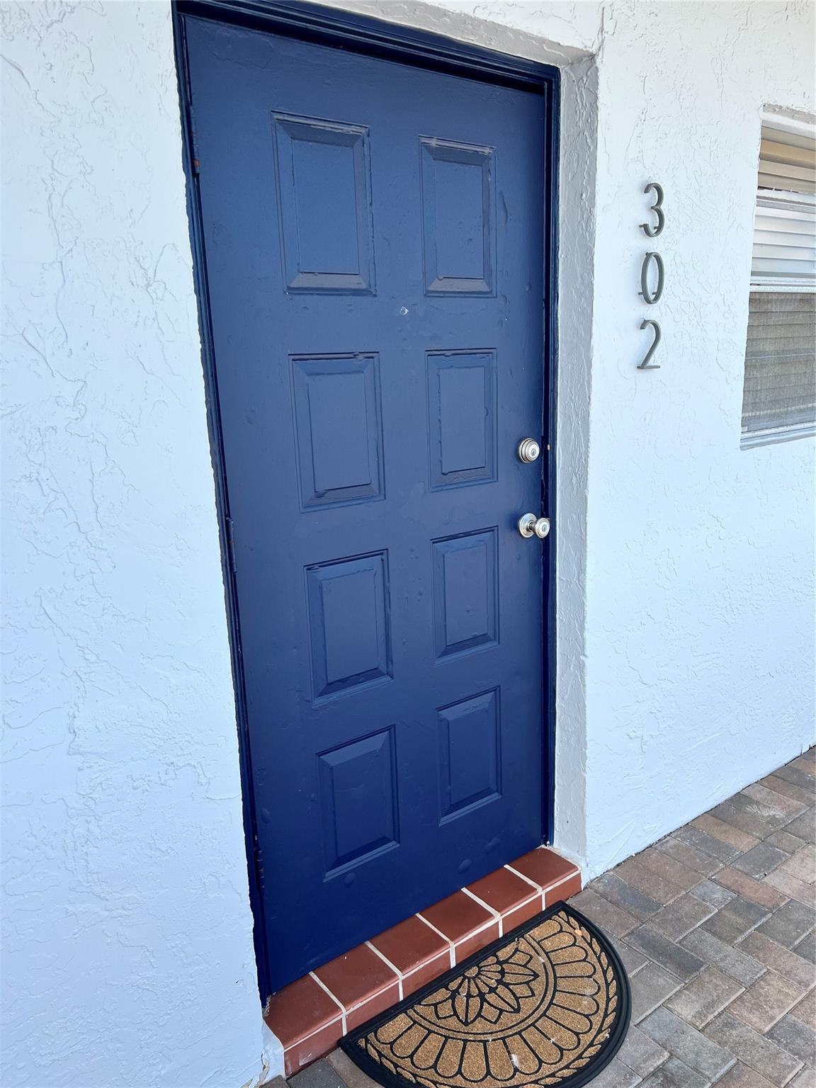 1400 NE 57th #302, Fort Lauderdale FL 33334