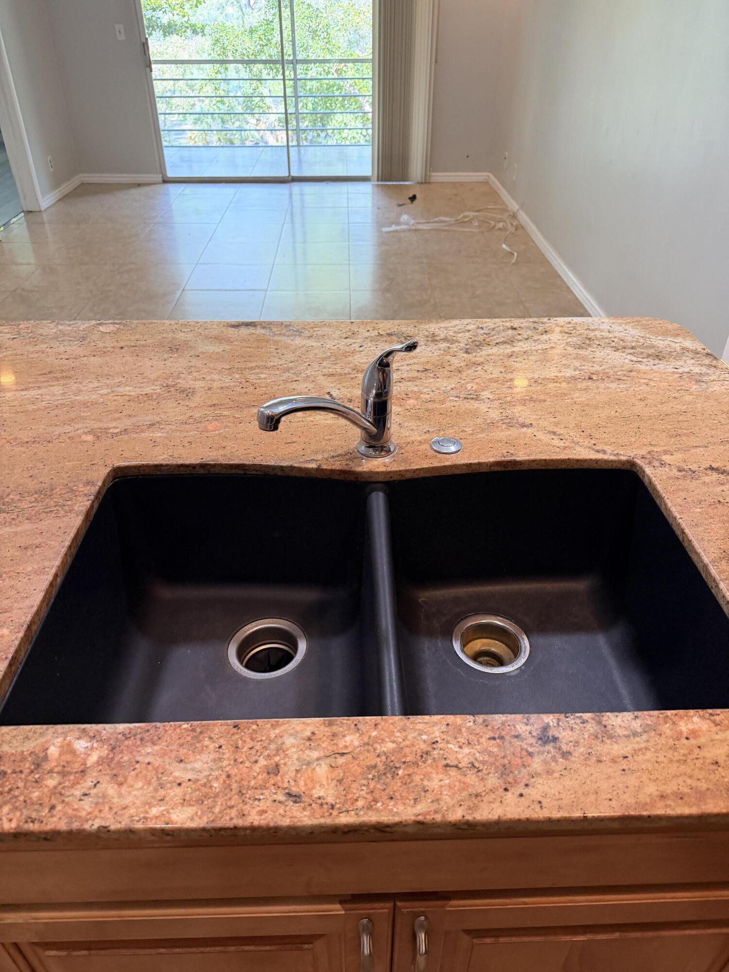 1400 NE 57th #302, Fort Lauderdale FL 33334