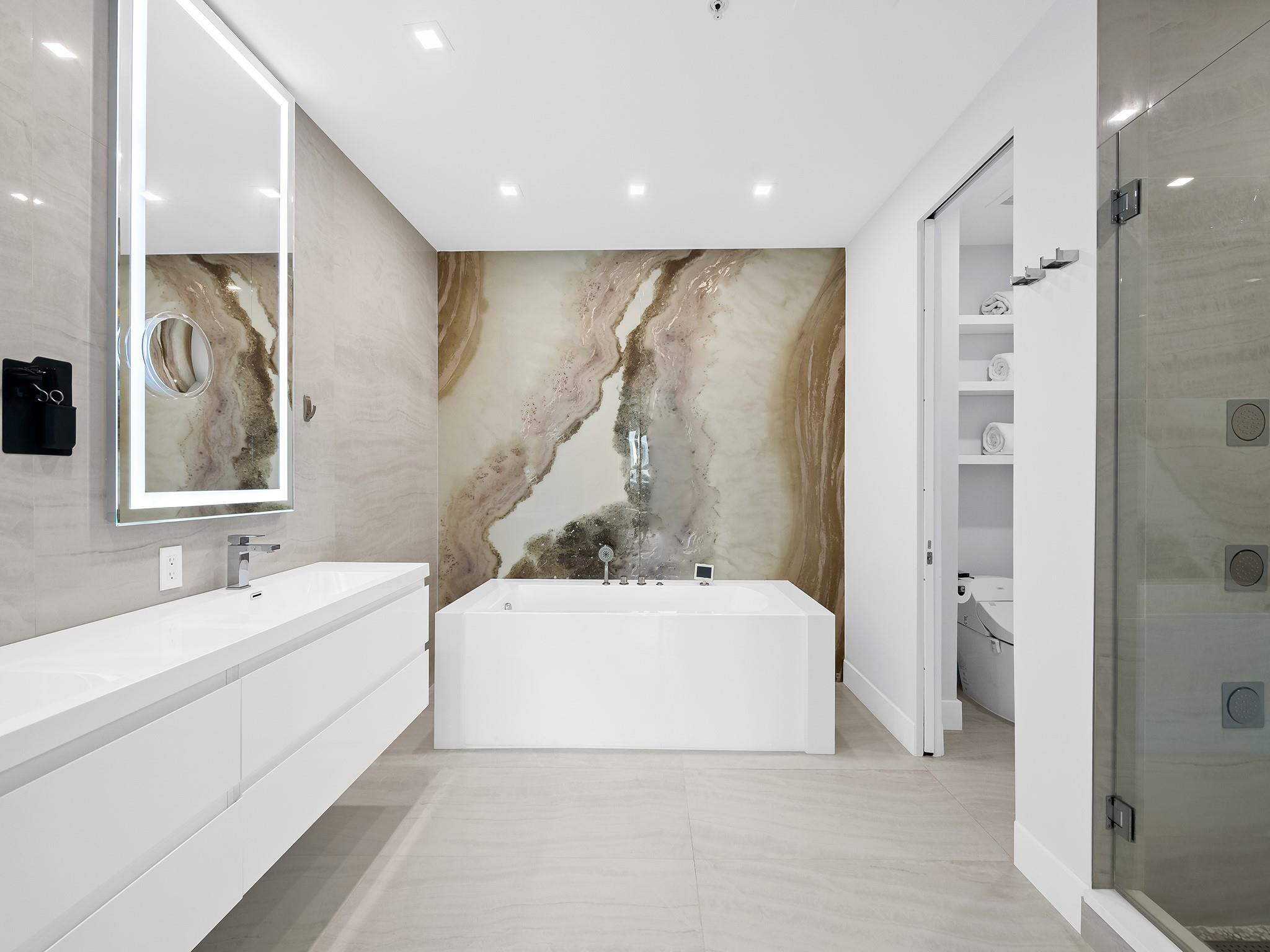 516 Hendricks #4B, Fort Lauderdale FL 33301