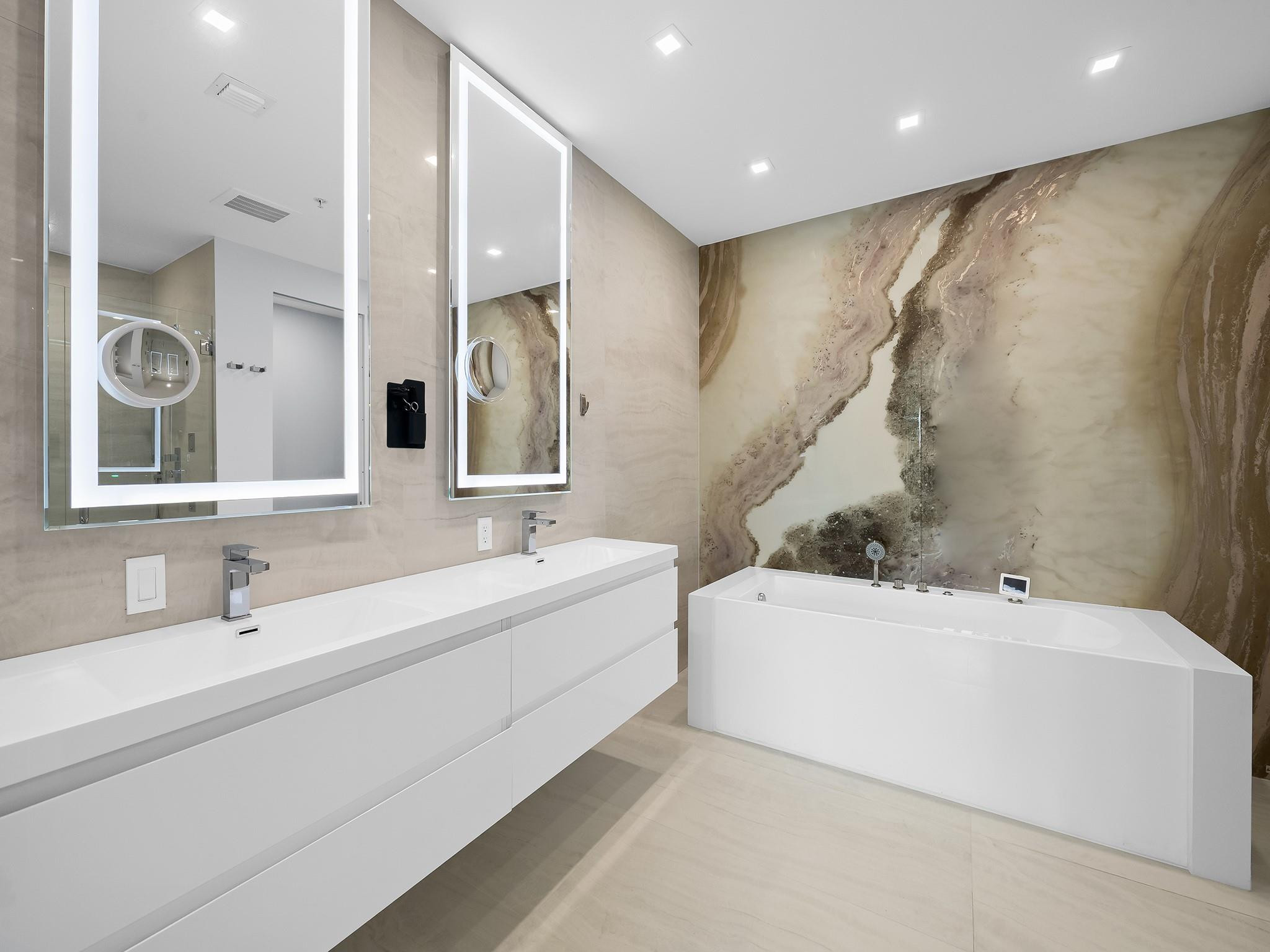 516 Hendricks #4B, Fort Lauderdale FL 33301