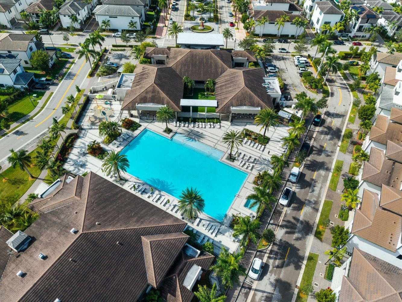 8225 Central Park, Doral FL 33166