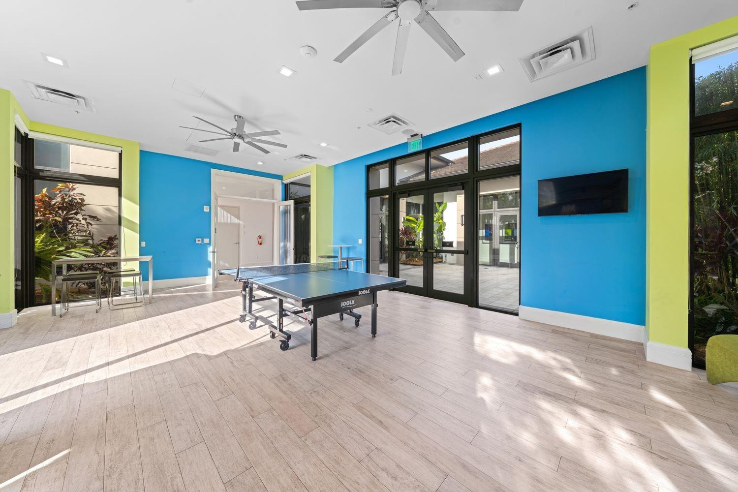 8225 Central Park, Doral FL 33166