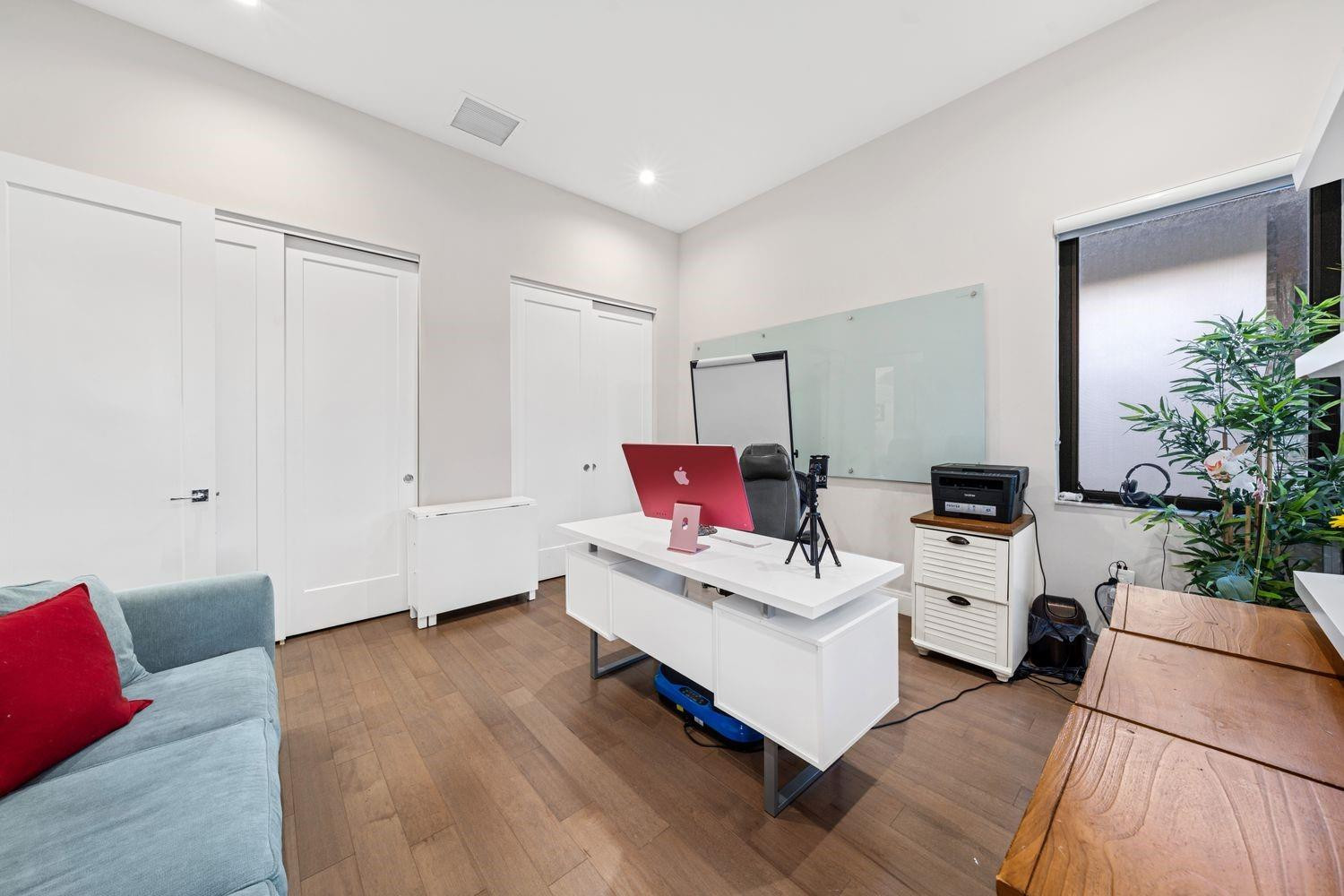 8225 Central Park, Doral FL 33166
