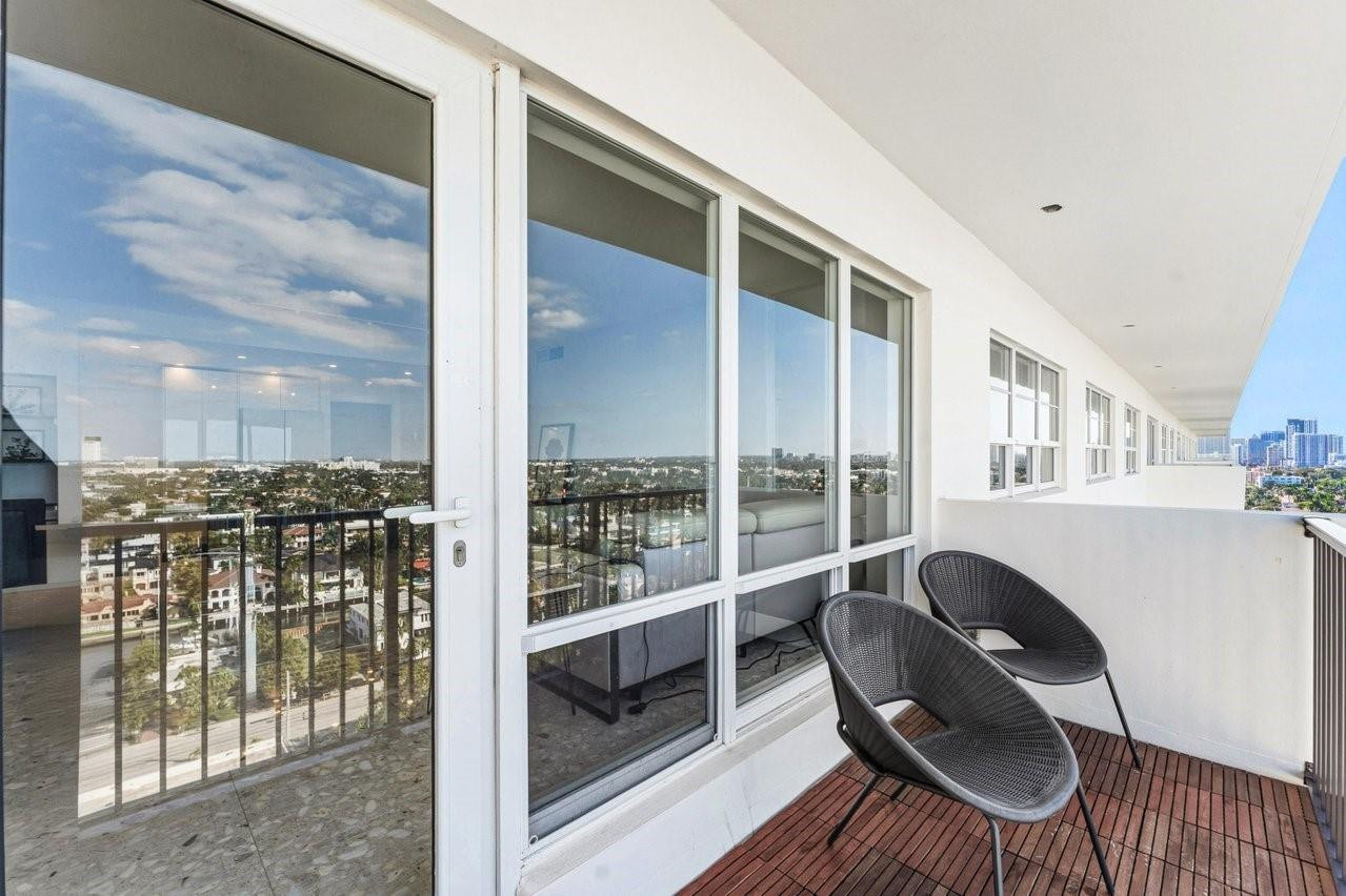 340 Sunset #1808, Fort Lauderdale FL 33301