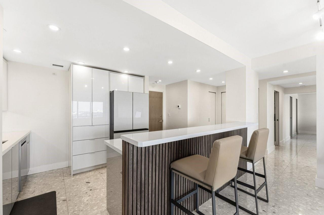 340 Sunset #1808, Fort Lauderdale FL 33301