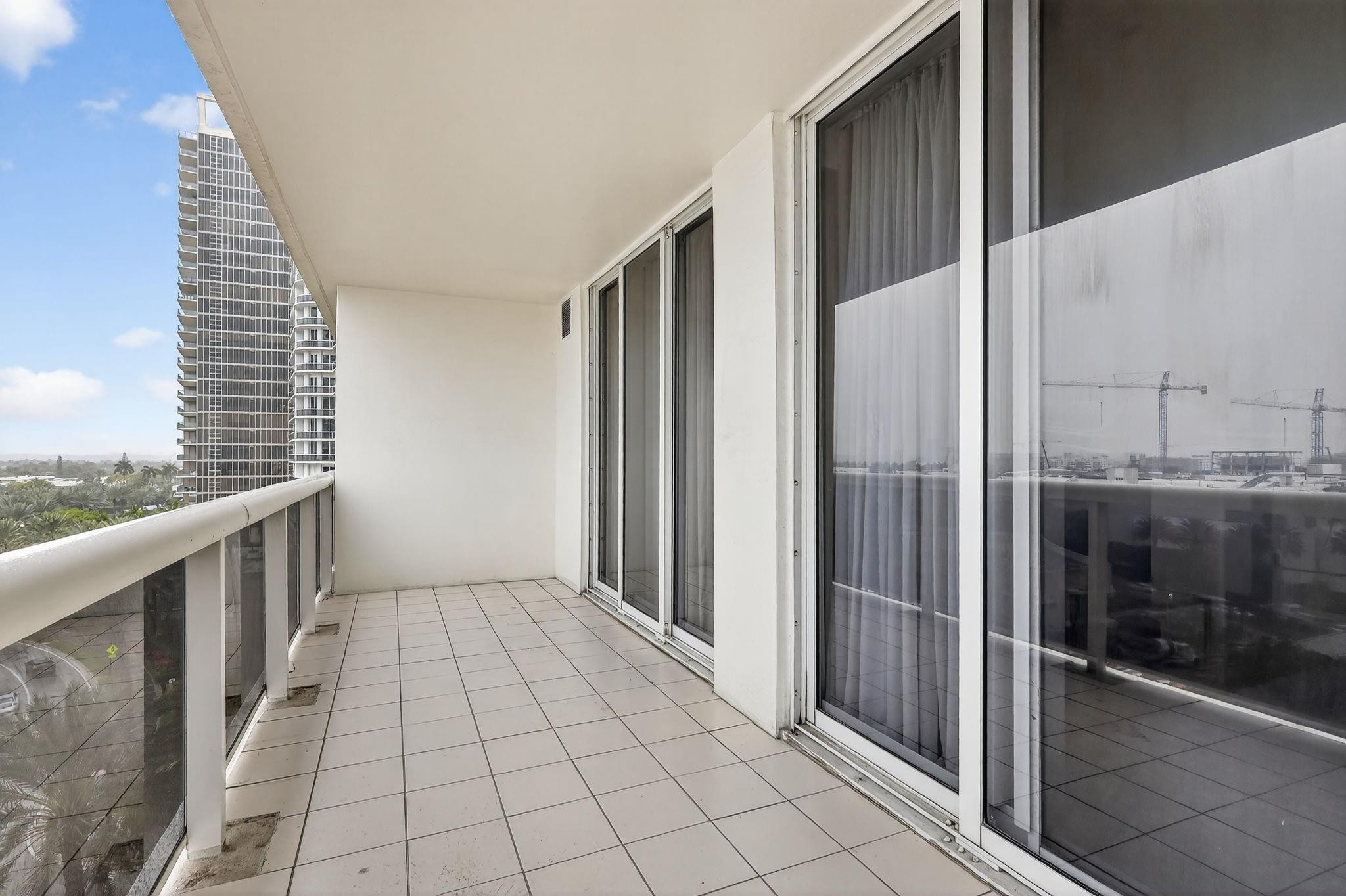 9595 Collins #N-8f, Surfside FL 33154