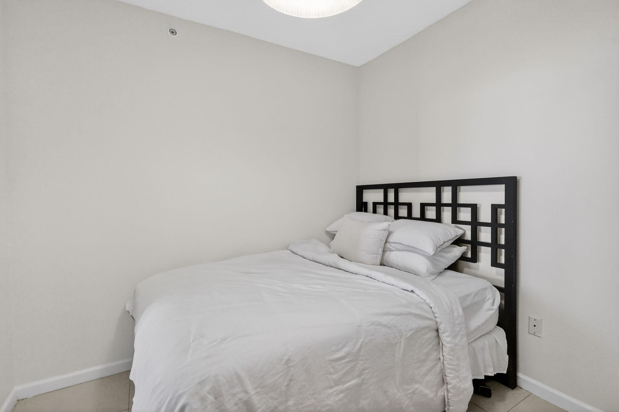 9595 Collins #N-8f, Surfside FL 33154