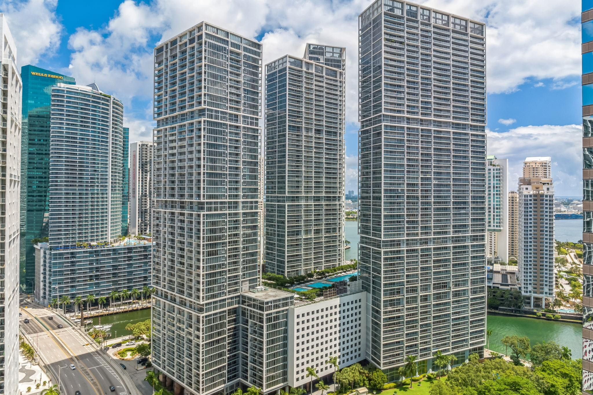 465 Brickell #2806, Miami FL 33131