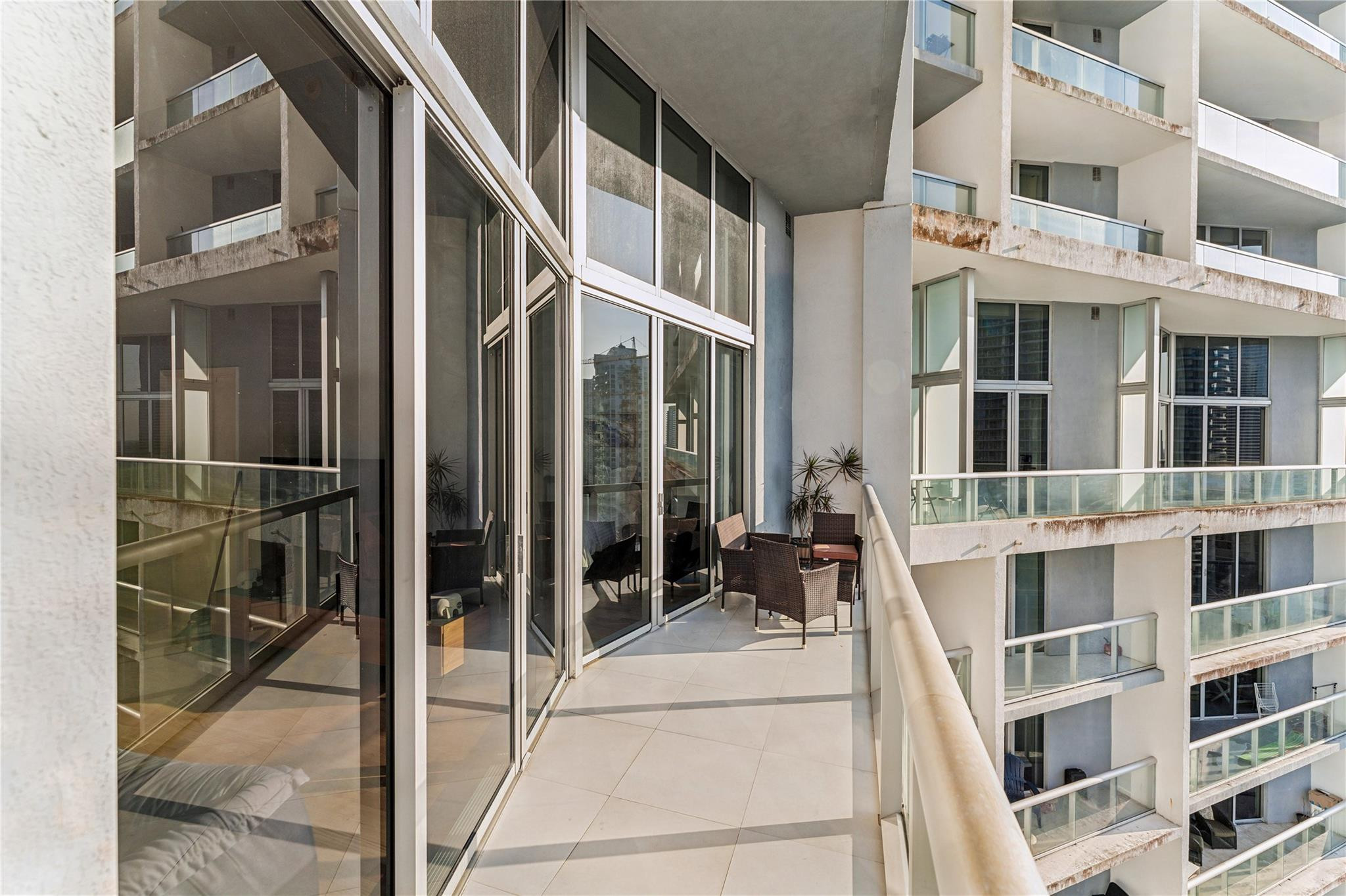 465 Brickell #2806, Miami FL 33131
