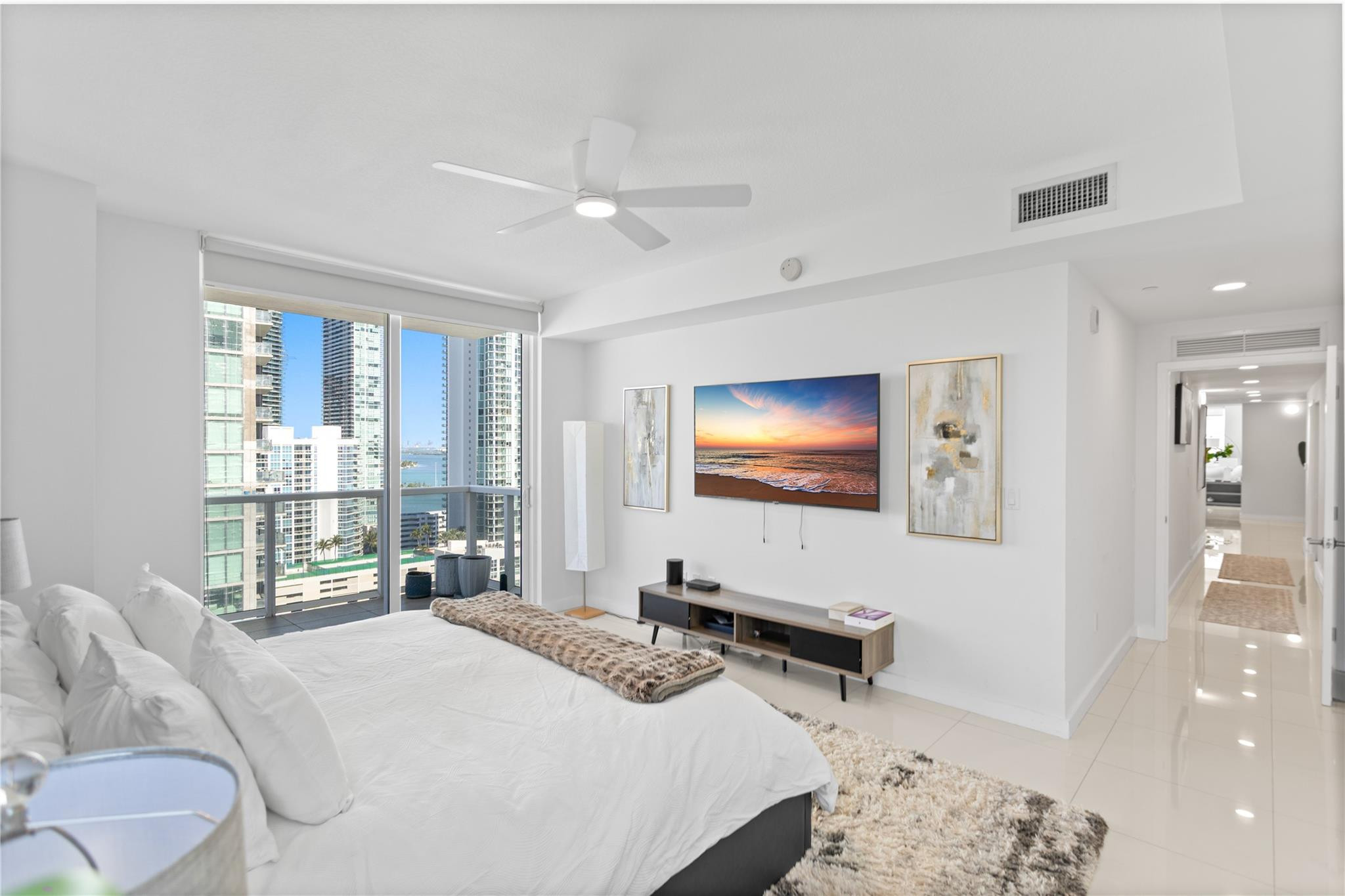600 NE 27th #2301, Miami FL 33137