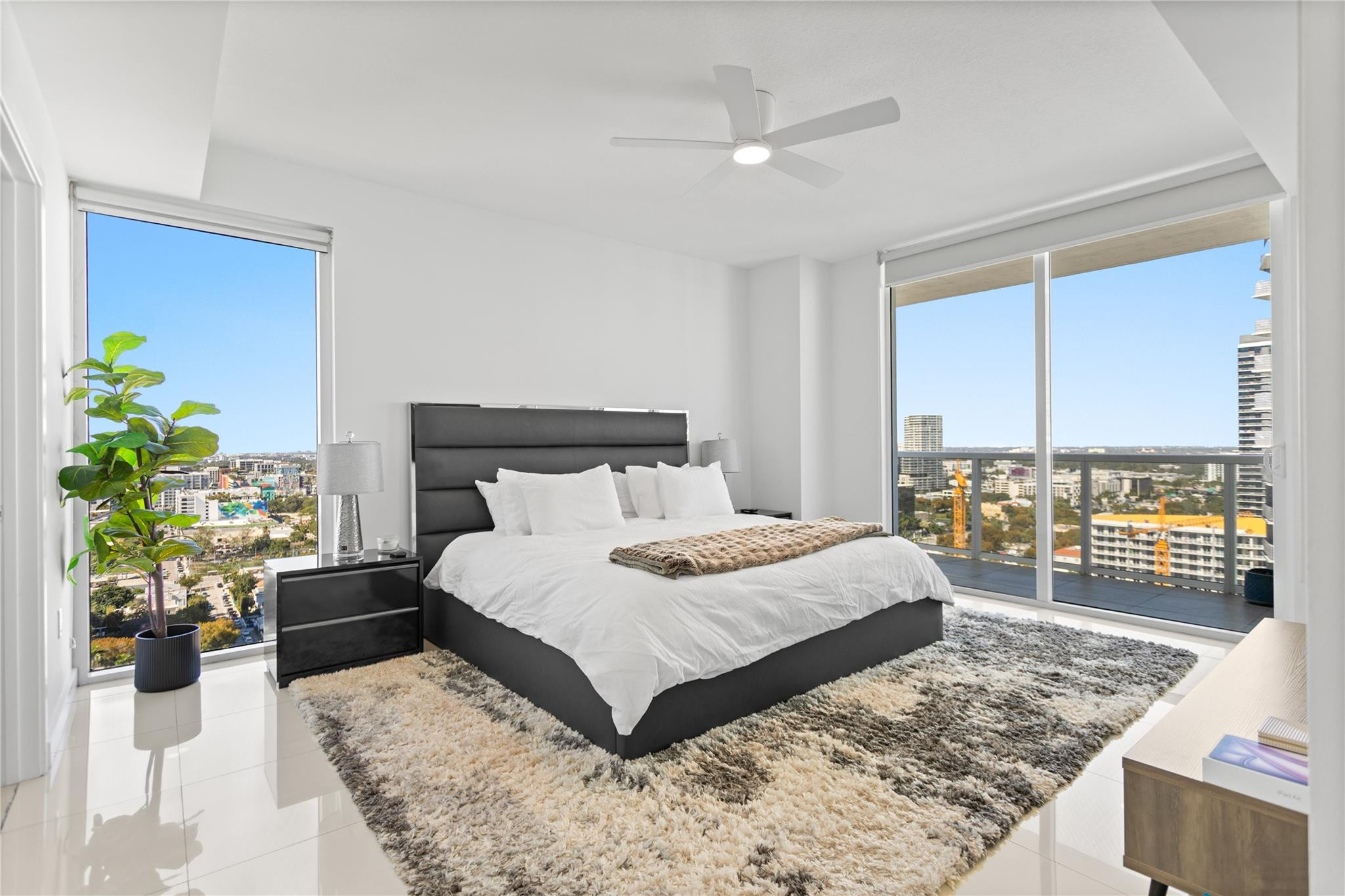 600 NE 27th #2301, Miami FL 33137