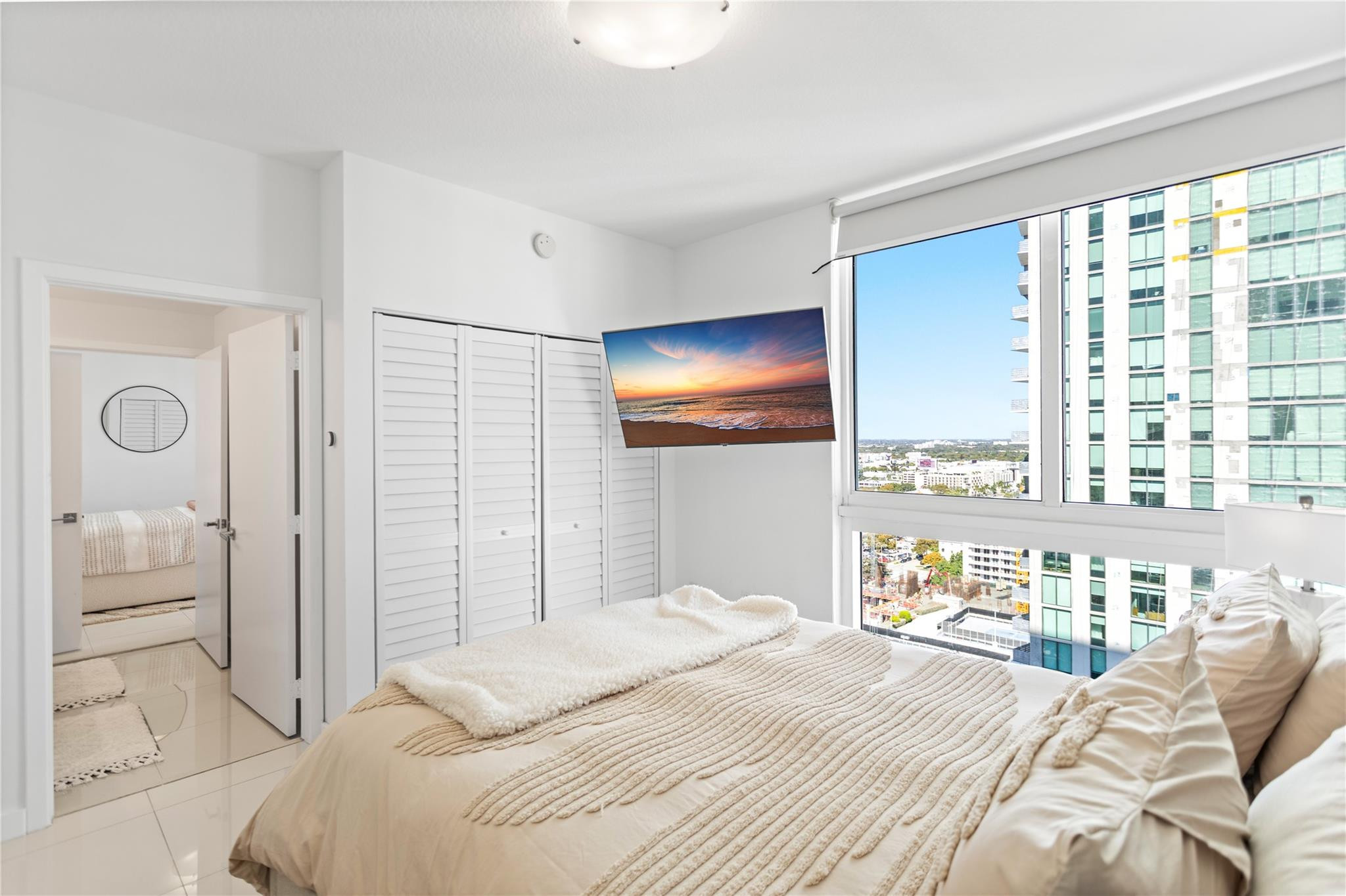 600 NE 27th #2301, Miami FL 33137