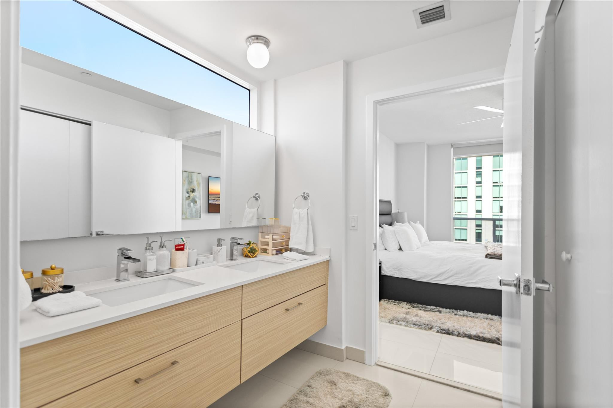 600 NE 27th #2301, Miami FL 33137