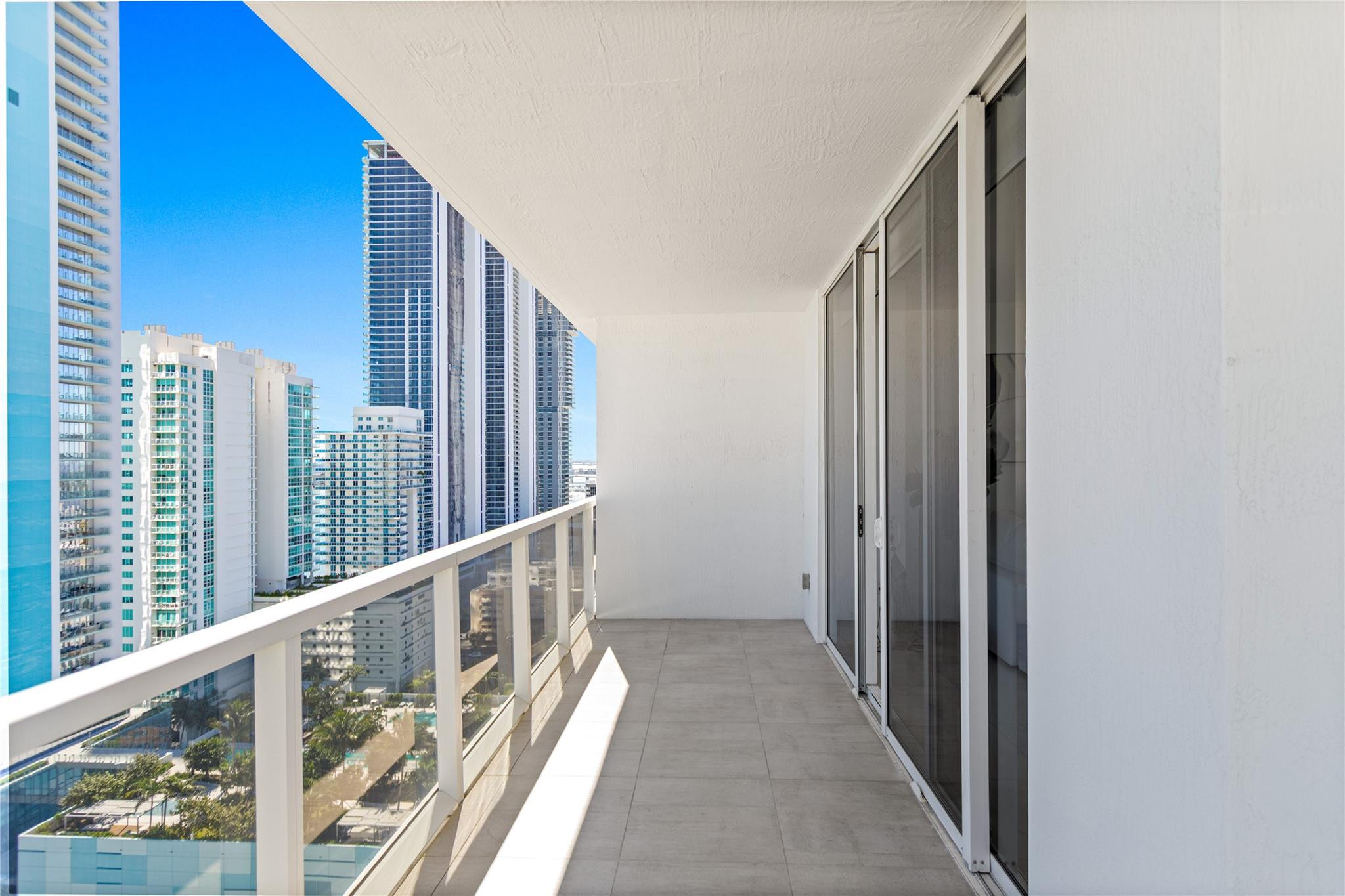 600 NE 27th #2301, Miami FL 33137