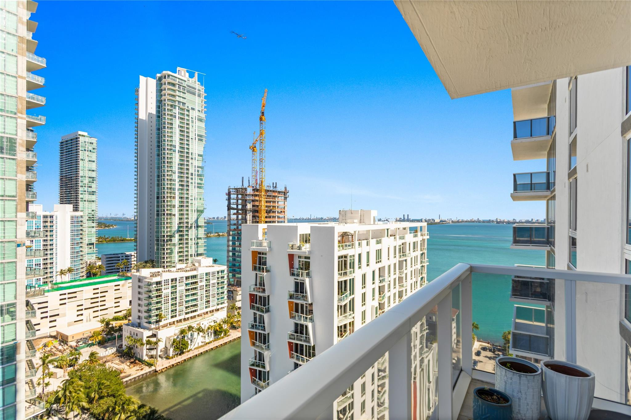 600 NE 27th #2301, Miami FL 33137