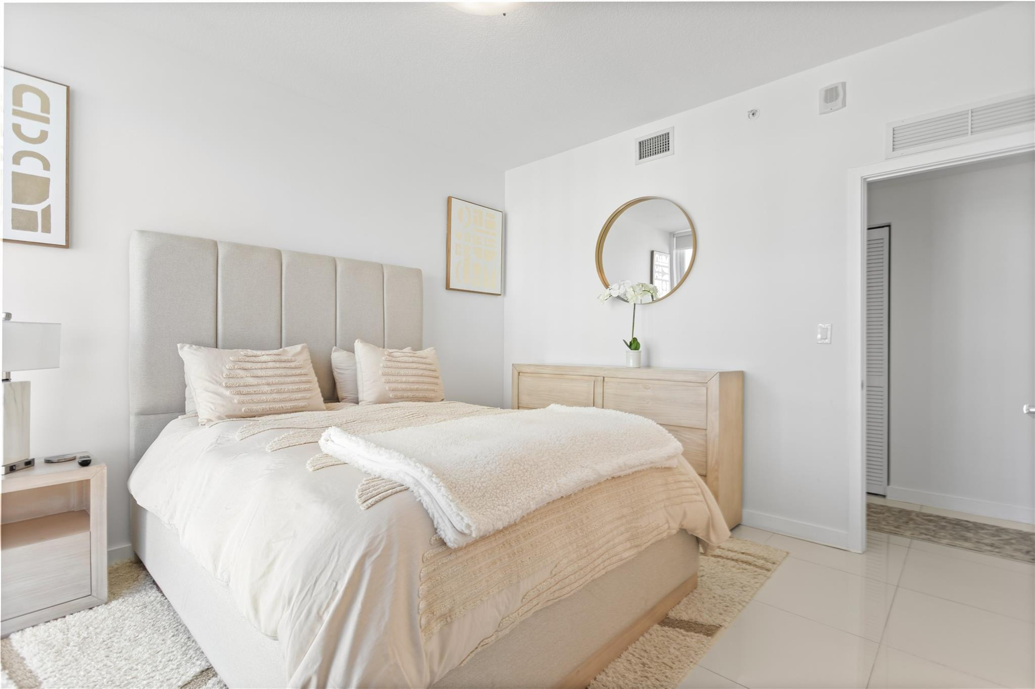 600 NE 27th #2301, Miami FL 33137