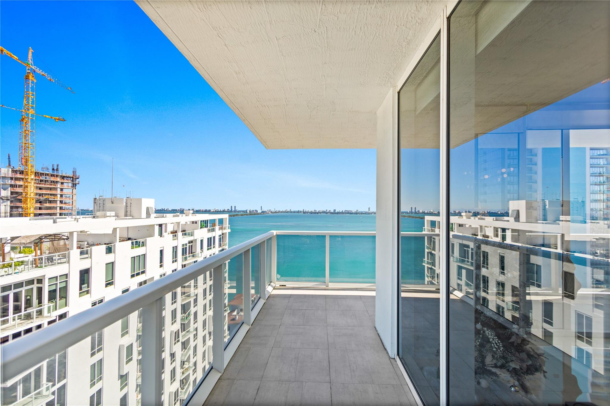 600 NE 27th #2301, Miami FL 33137