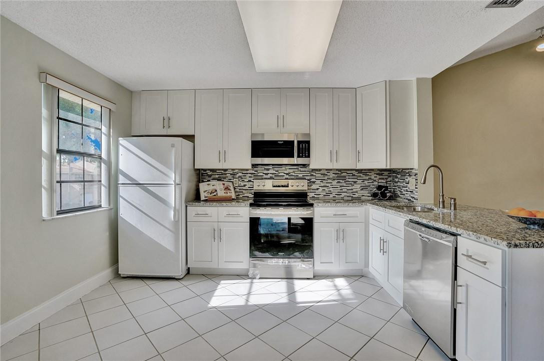 6698 Montego Bay #D, Boca Raton FL 33433
