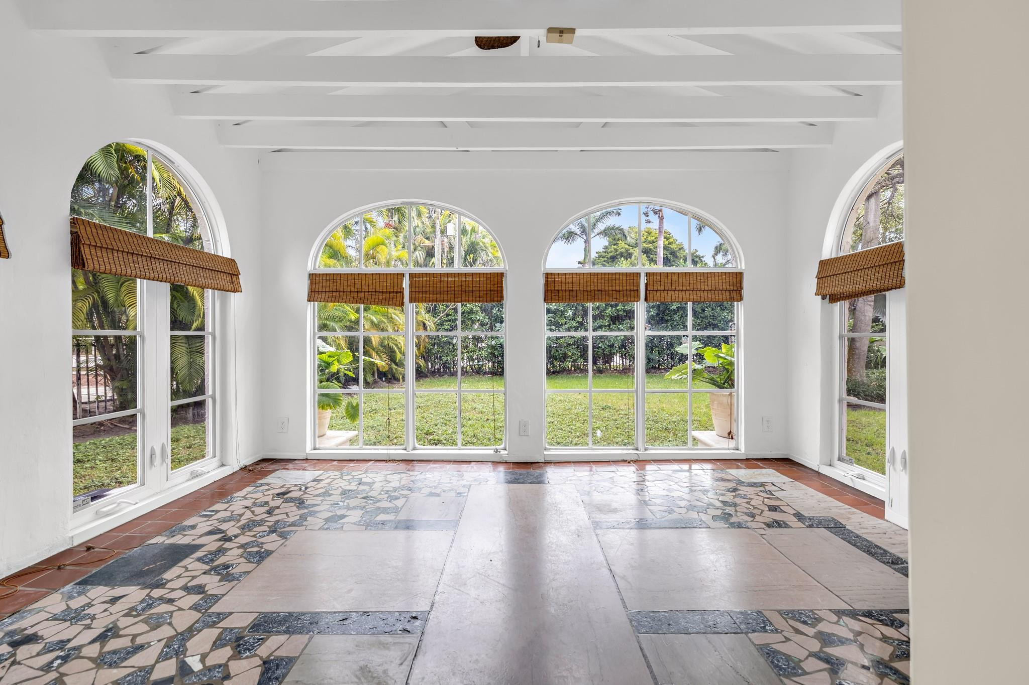 5960 N Bayshore, Miami FL 33137