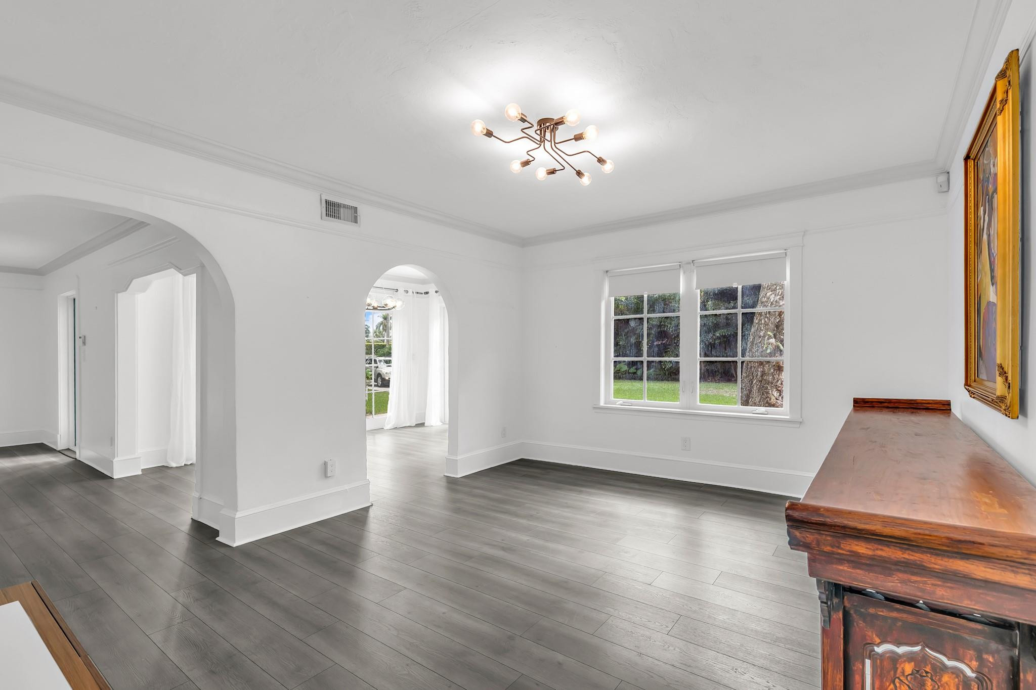 5960 N Bayshore, Miami FL 33137