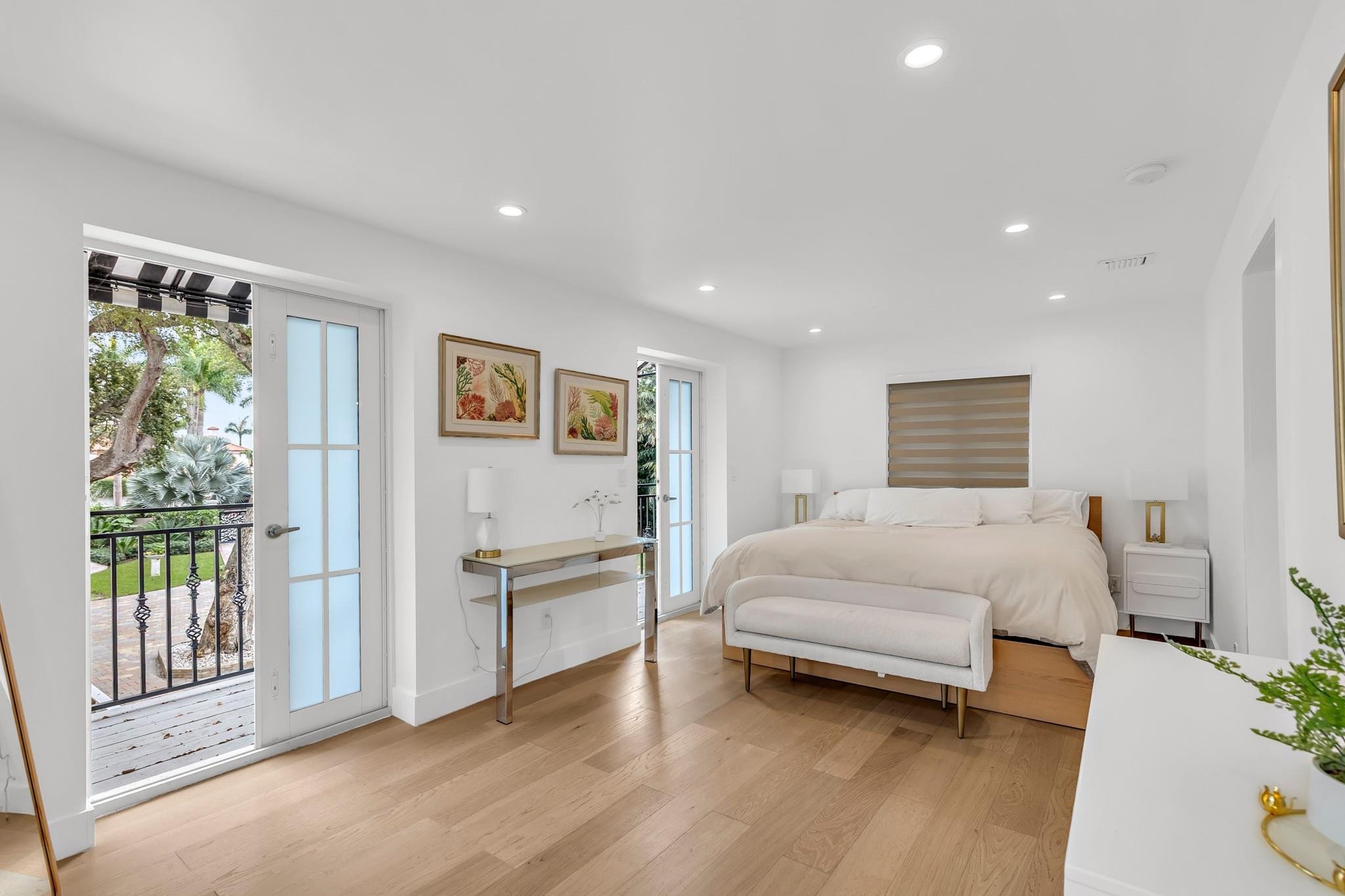 5960 N Bayshore, Miami FL 33137
