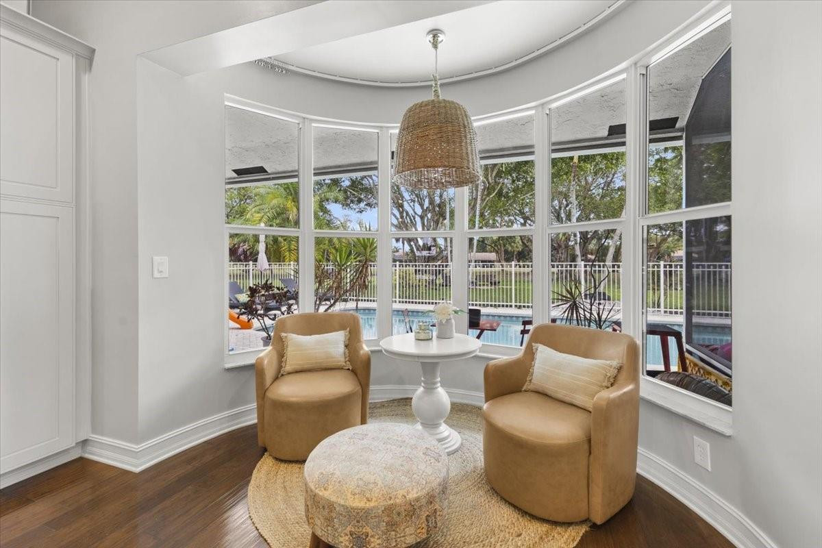 10349 Camelback, Boca Raton FL 33498
