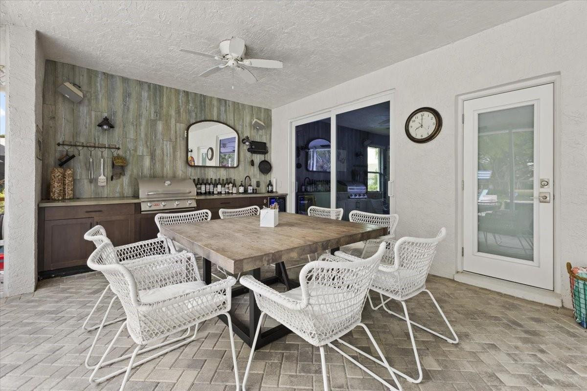 10349 Camelback, Boca Raton FL 33498