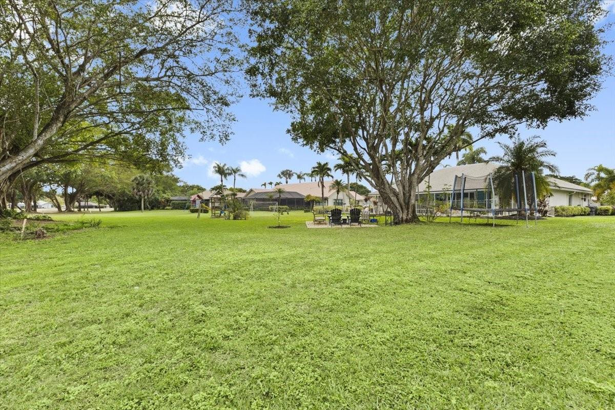 10349 Camelback, Boca Raton FL 33498
