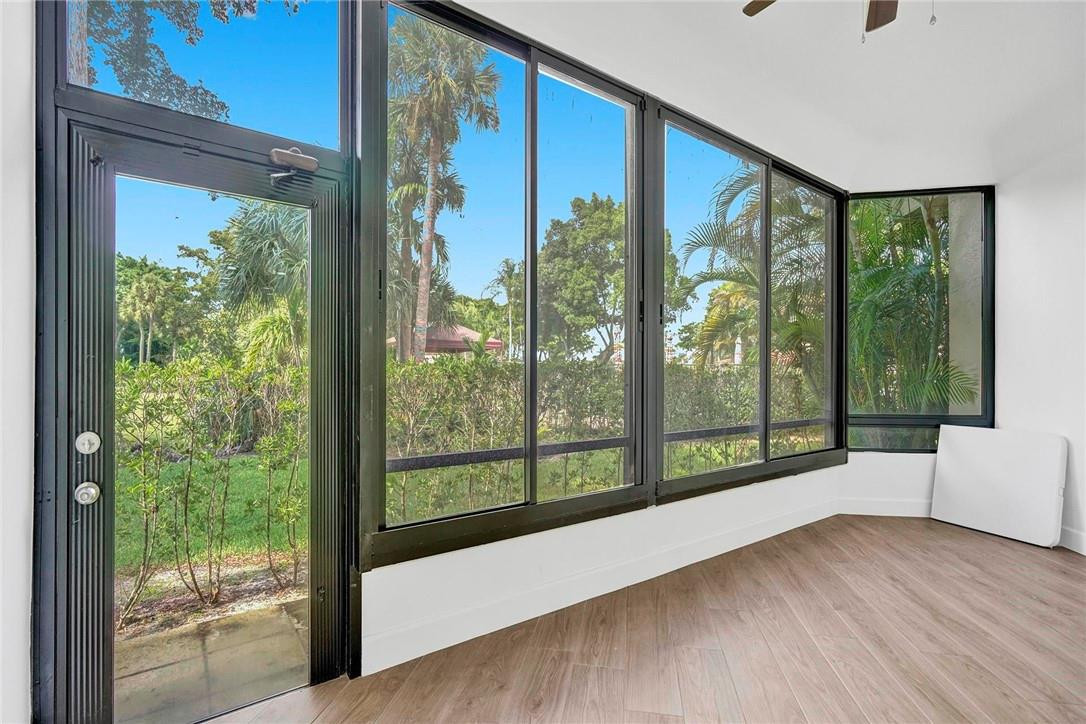 7484 La Paz #101, Boca Raton FL 33433