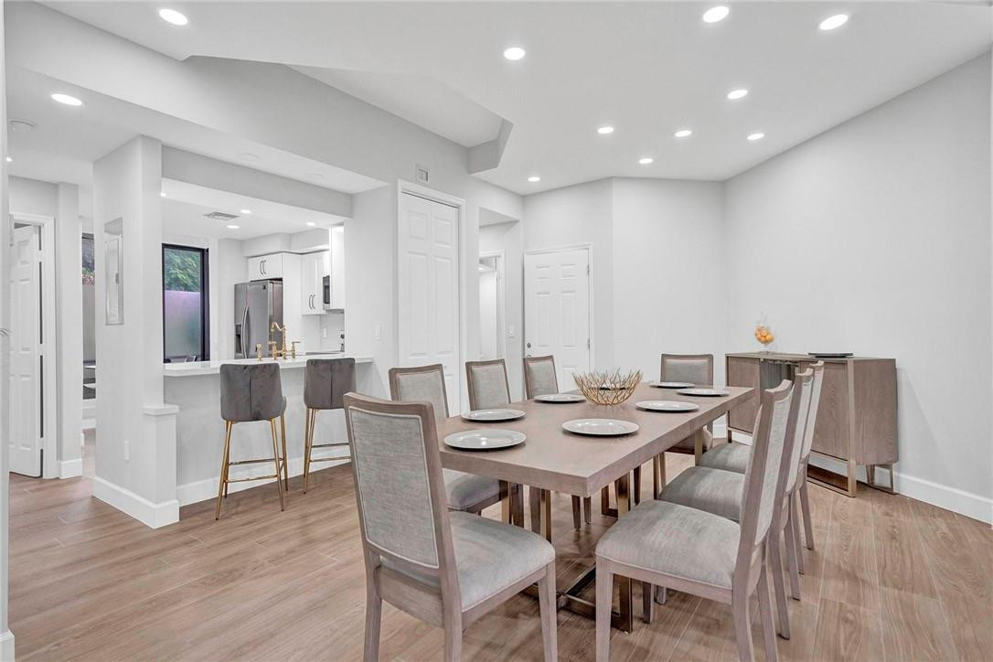 7484 La Paz #101, Boca Raton FL 33433