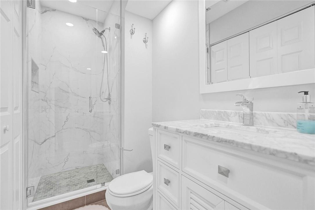 7484 La Paz #101, Boca Raton FL 33433
