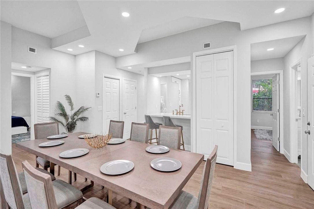 7484 La Paz #101, Boca Raton FL 33433