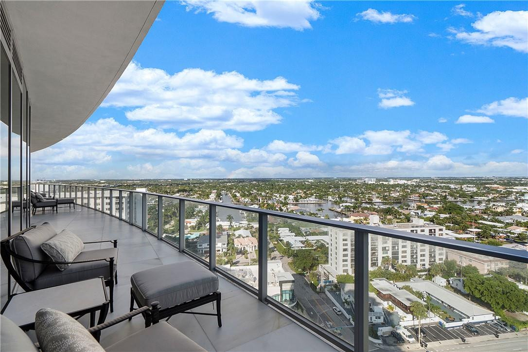2200 N Ocean #N1701/N1801, Fort Lauderdale FL 33305
