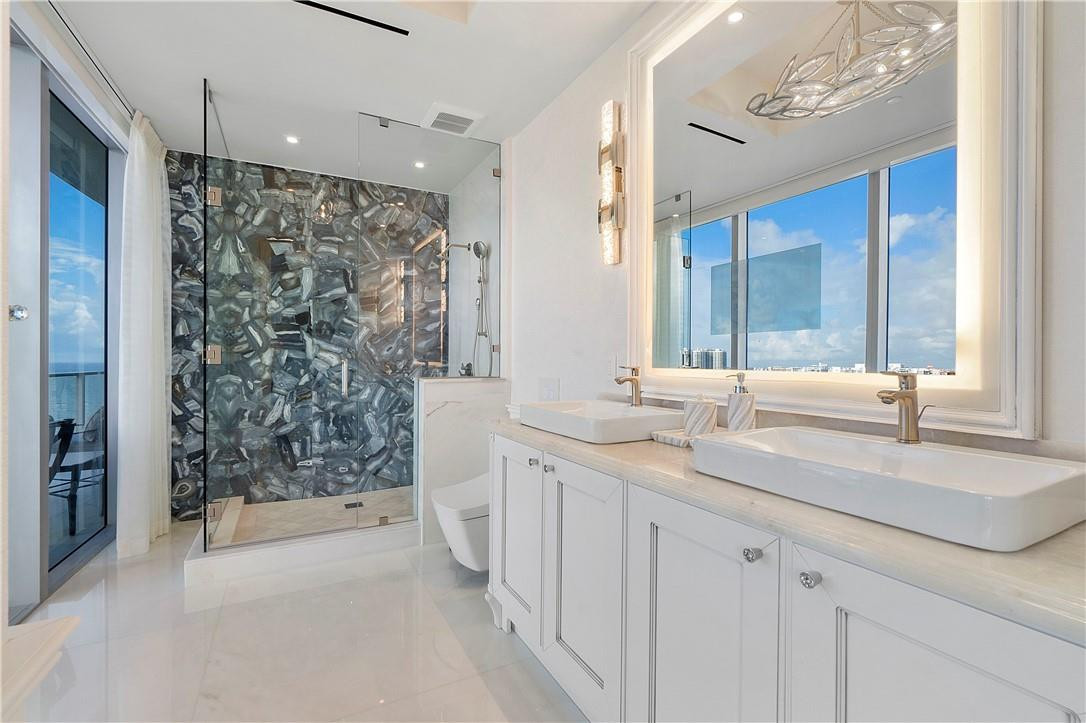 2200 N Ocean #N1701/N1801, Fort Lauderdale FL 33305