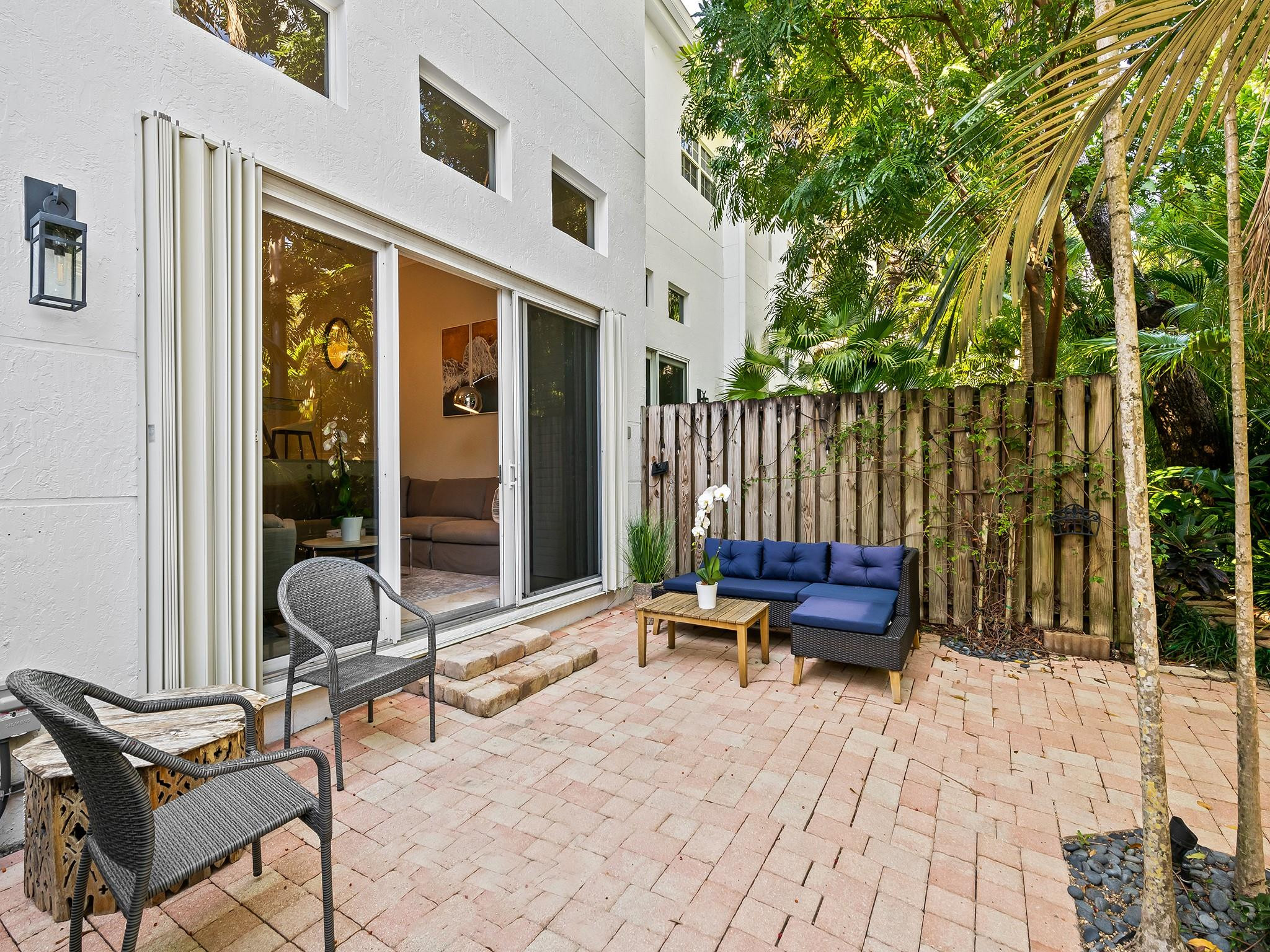 1705 E Las Olas #3, Fort Lauderdale FL 33301