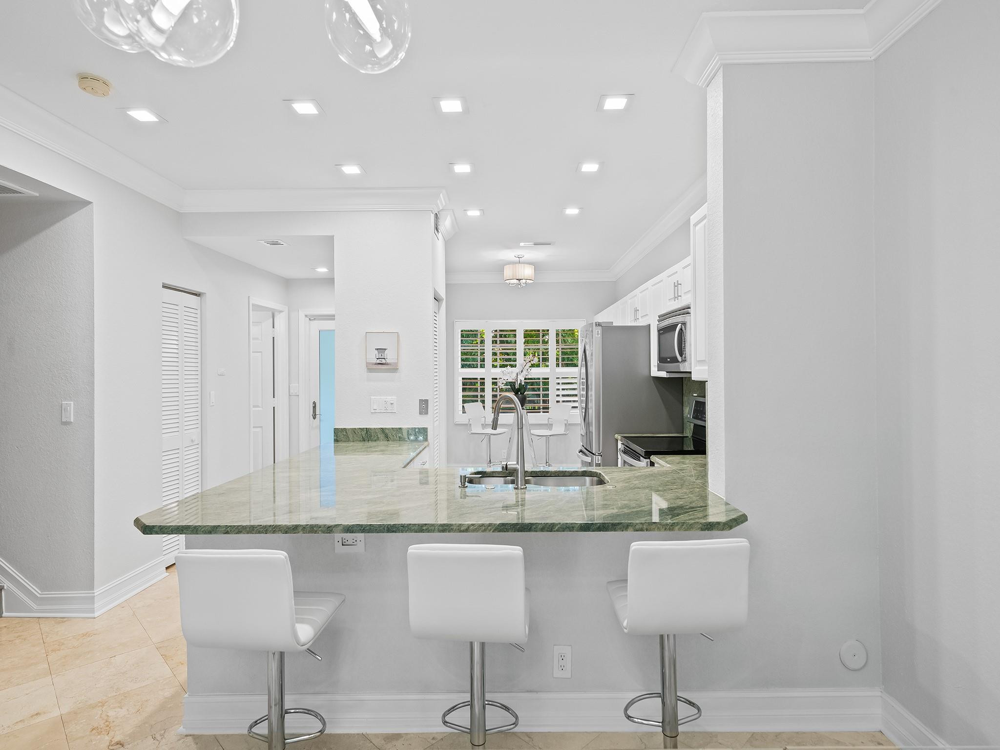 1705 E Las Olas #3, Fort Lauderdale FL 33301
