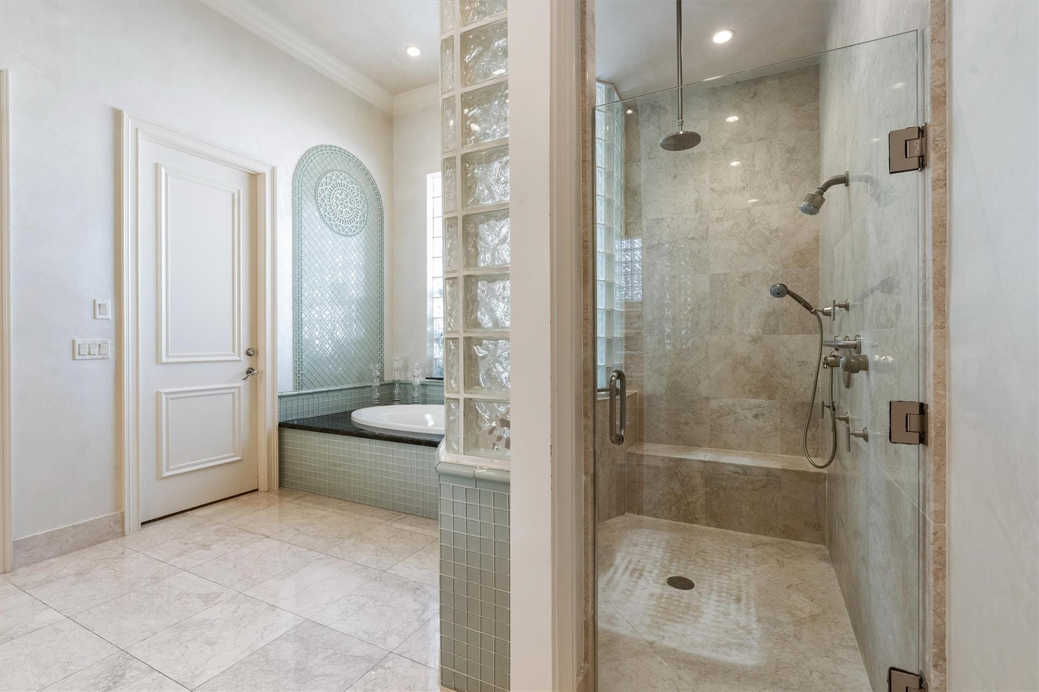 369 Sweet Bay, Plantation FL 33324
