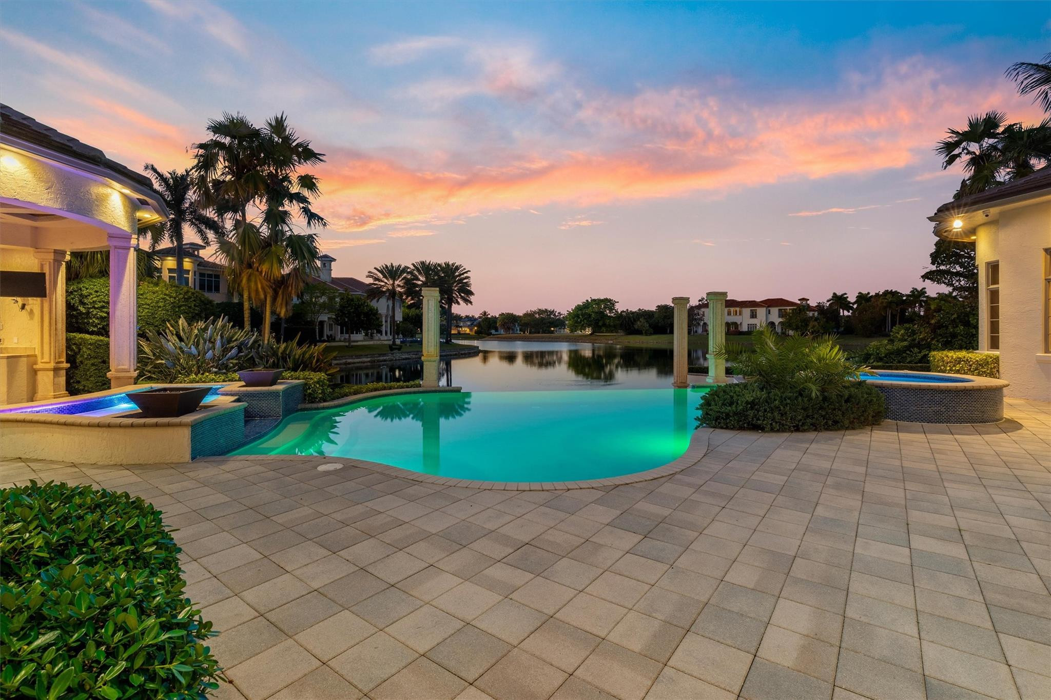 369 Sweet Bay, Plantation FL 33324
