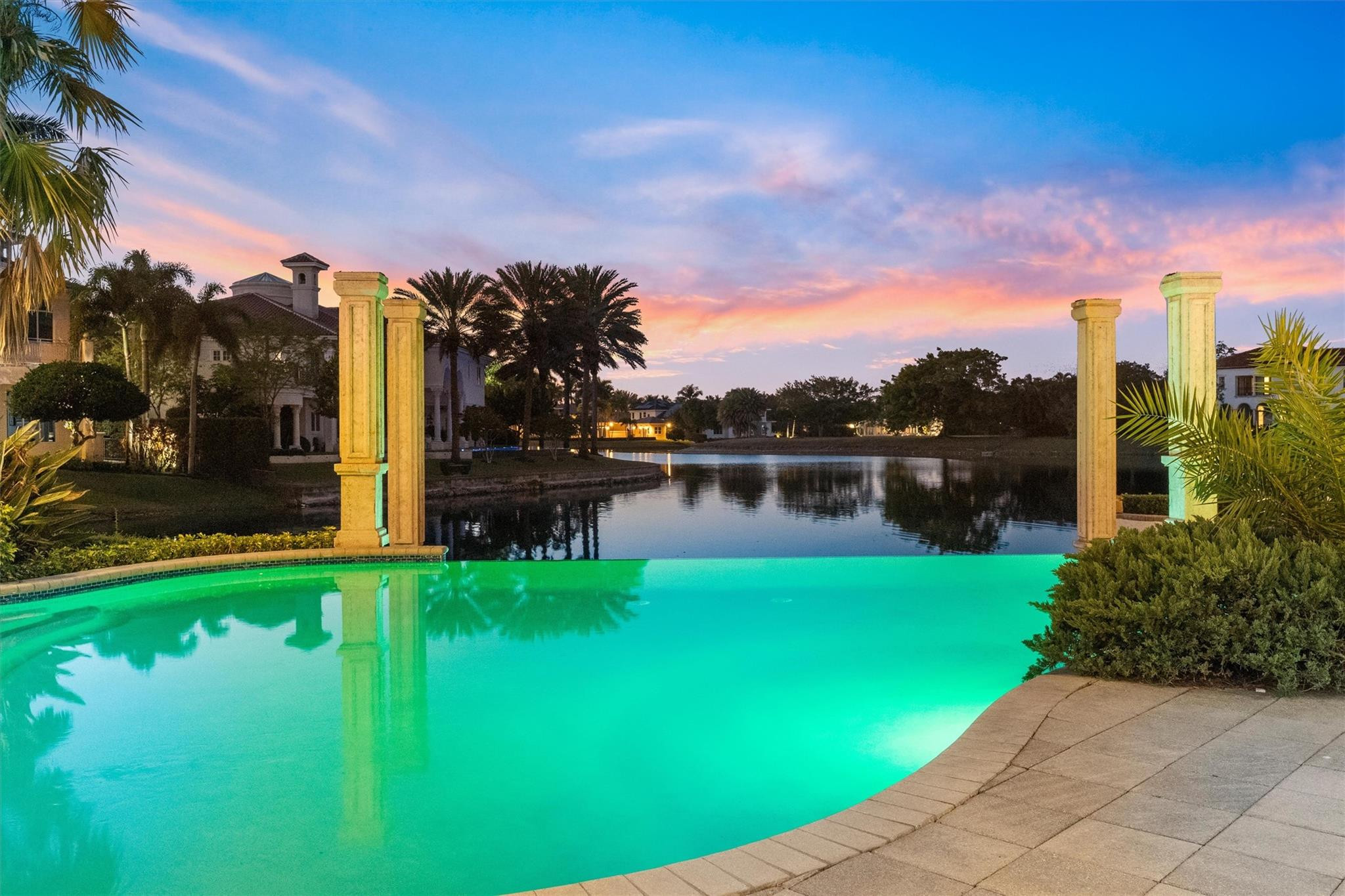 369 Sweet Bay, Plantation FL 33324