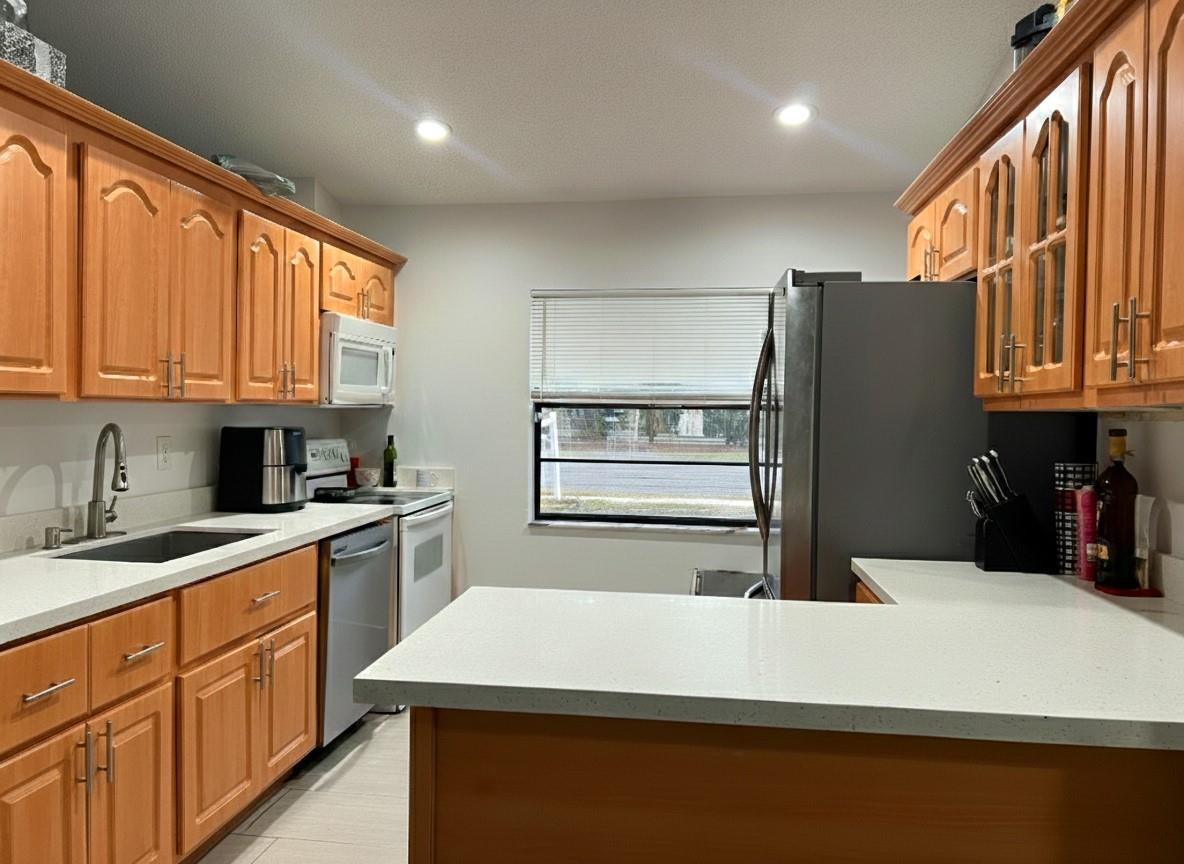 8205 SW 12th, North Lauderdale FL 33068