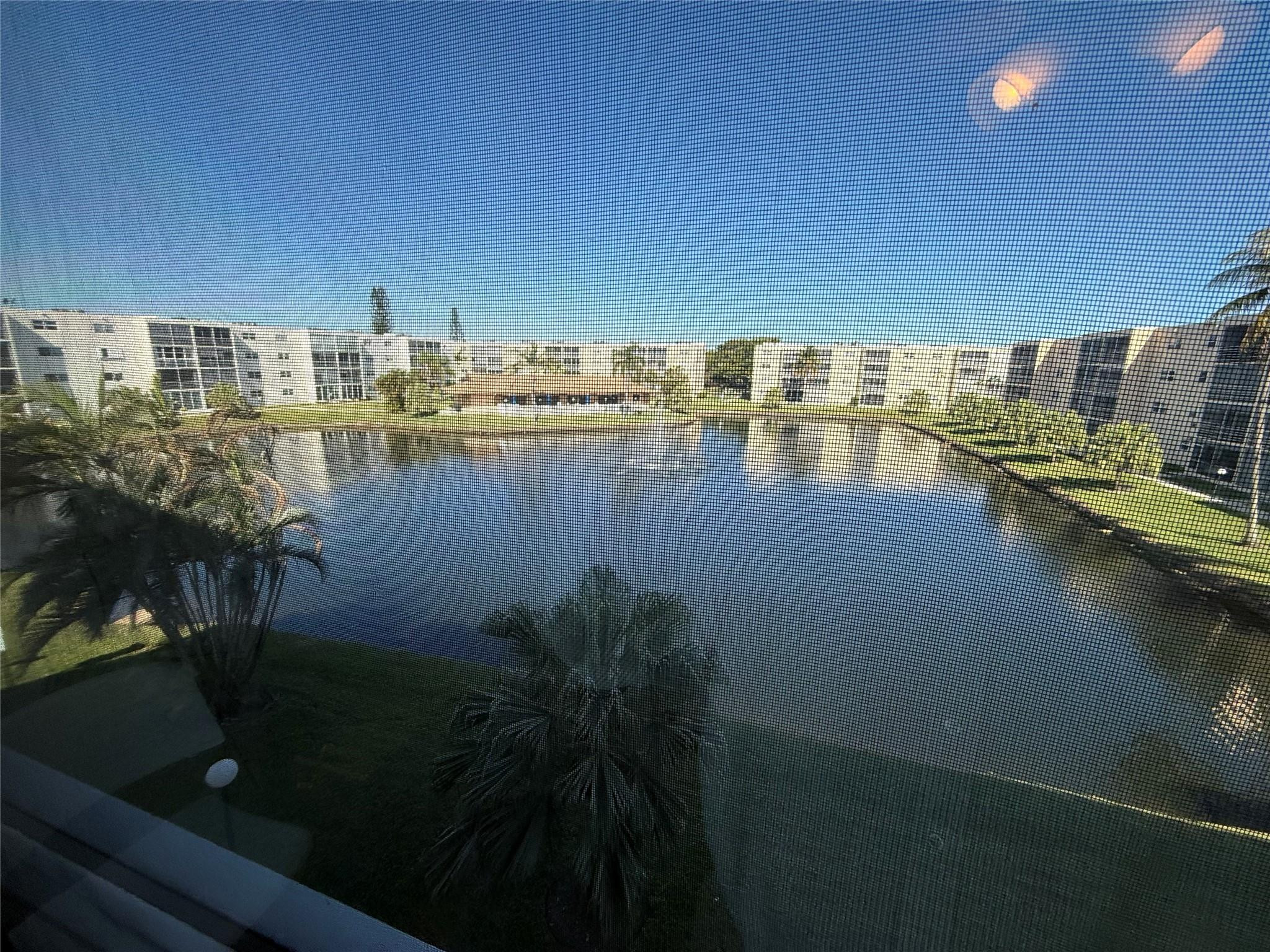 425 SE 11th #302, Dania Beach FL 33004