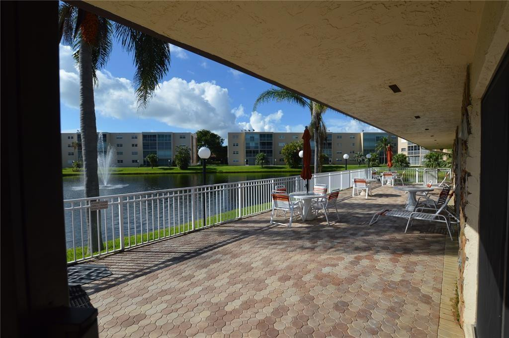 425 SE 11th #302, Dania Beach FL 33004