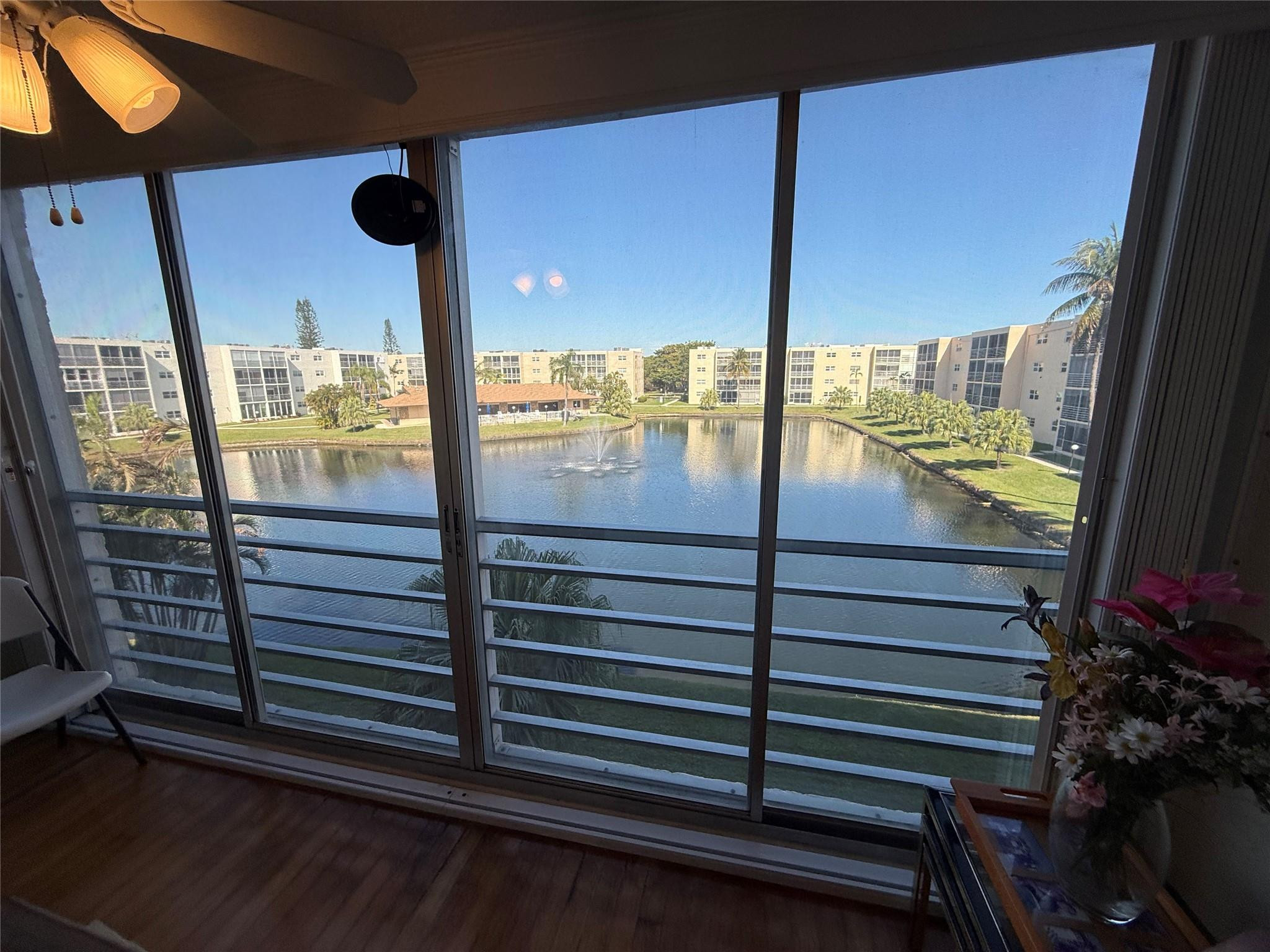 425 SE 11th #302, Dania Beach FL 33004