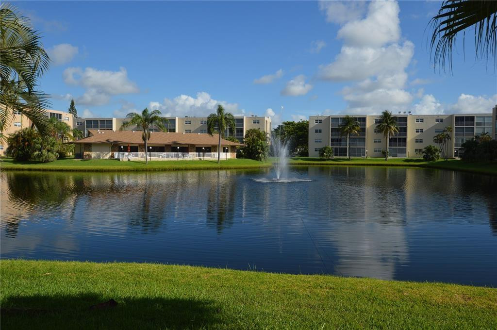 425 SE 11th #302, Dania Beach FL 33004